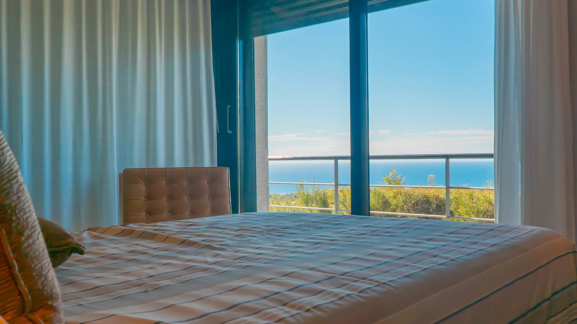For sale villa in Los Altos de los Monteros