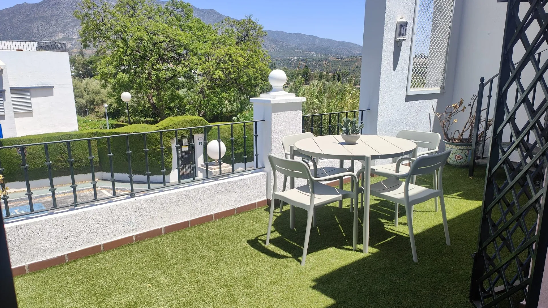 Ático en venta en Aloha Gardens