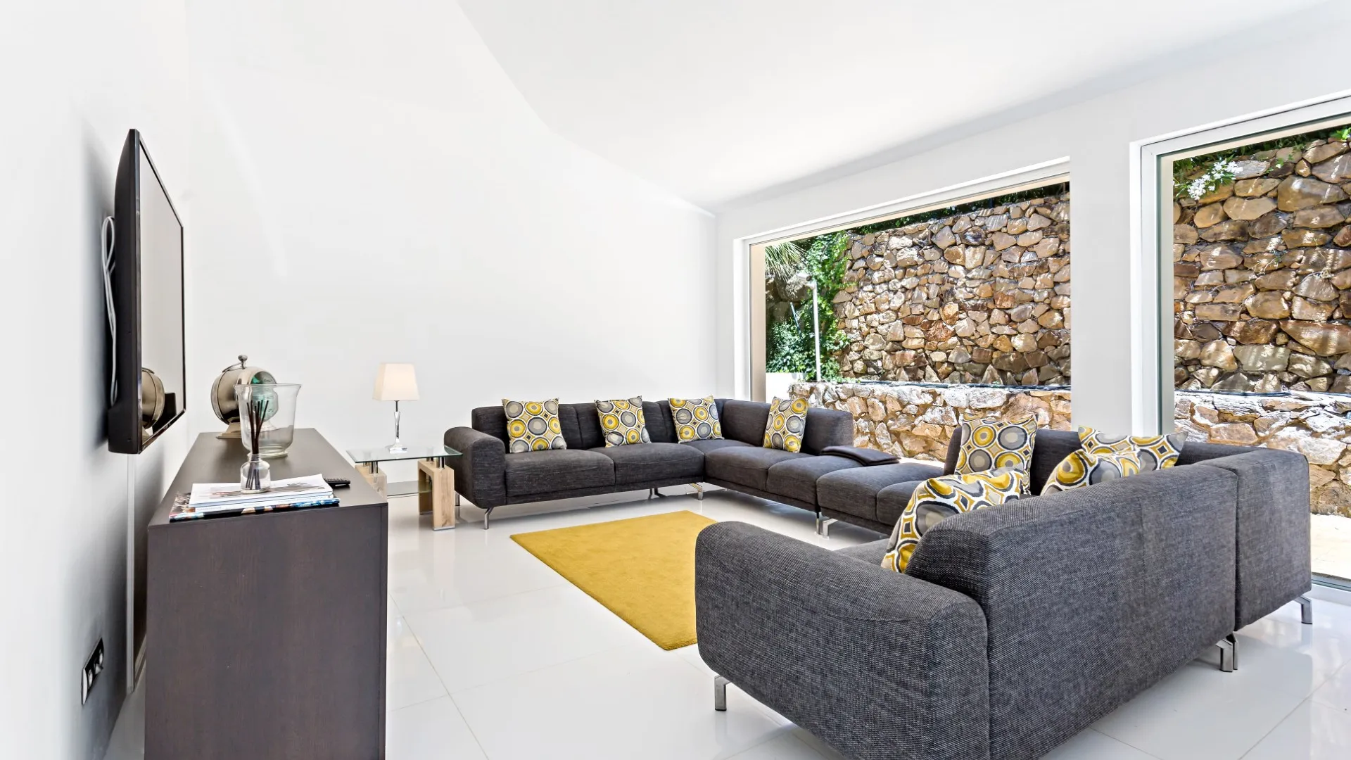 Villa a la venta con 6 dormitorios en Hacienda las Chapas