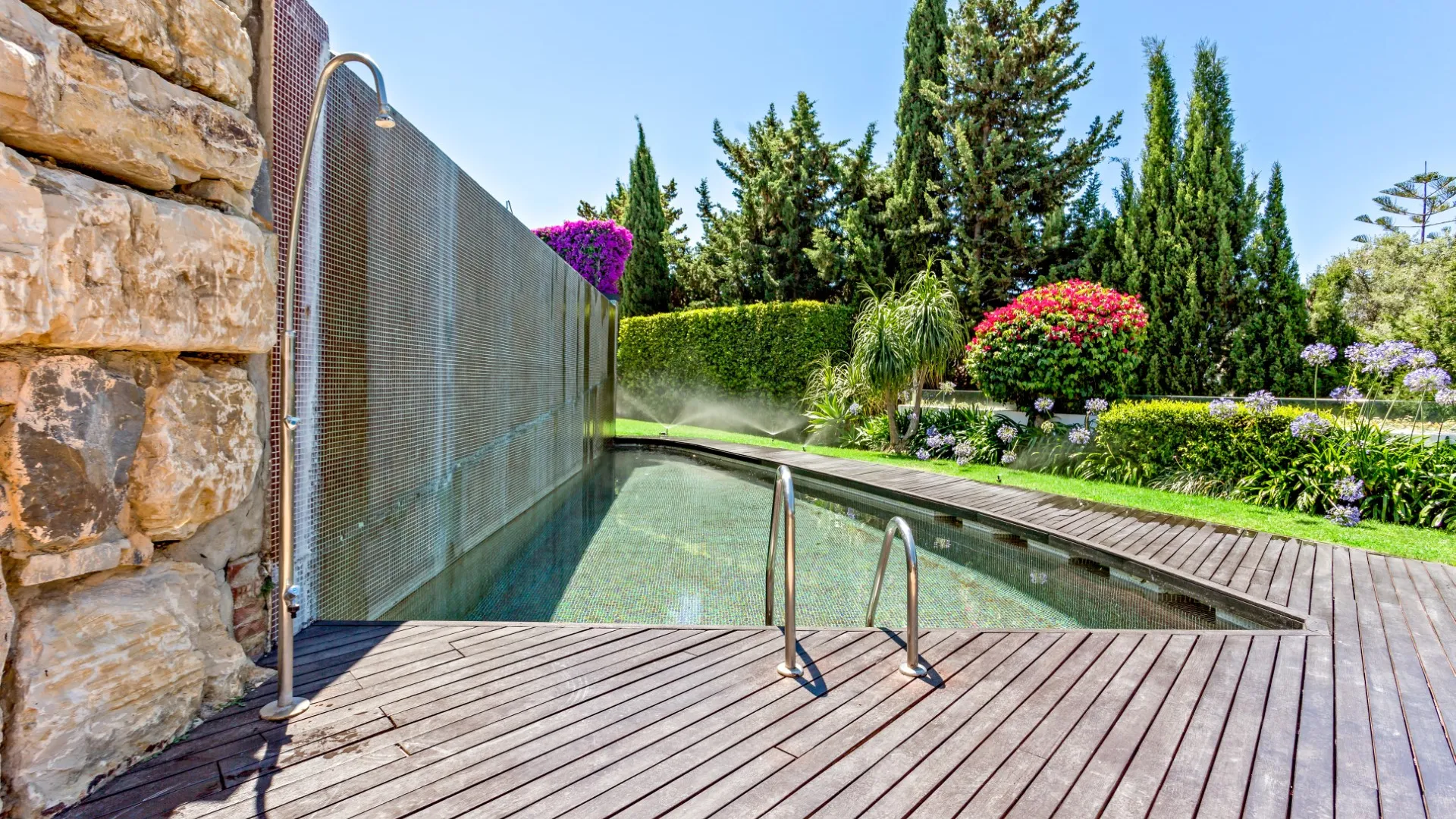 Villa a la venta con 6 dormitorios en Hacienda las Chapas