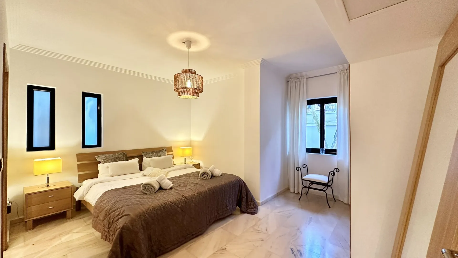 Villa con 7 dormitorios en venta en Artola