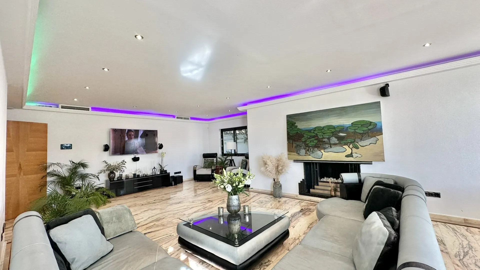 Villa con 7 dormitorios en venta en Artola