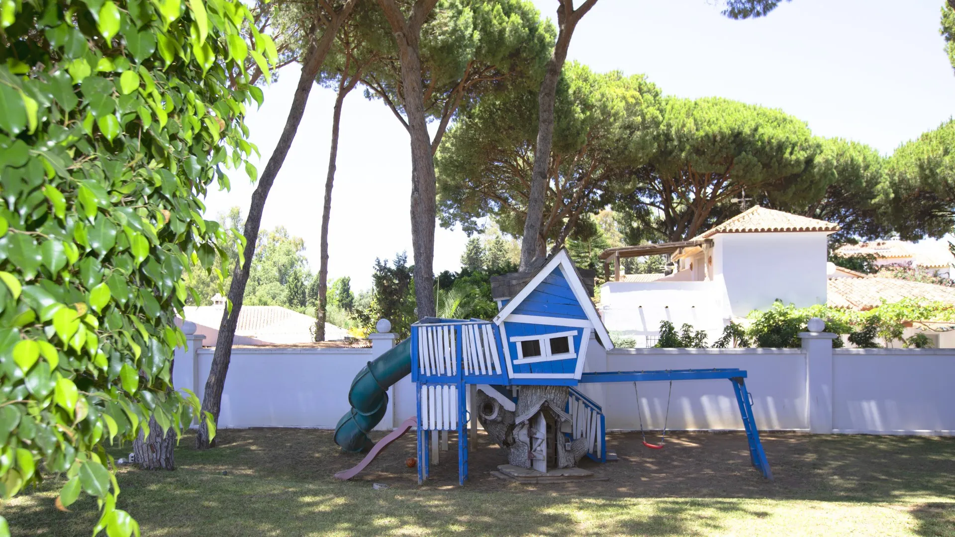 Villa con 7 dormitorios en venta en Artola