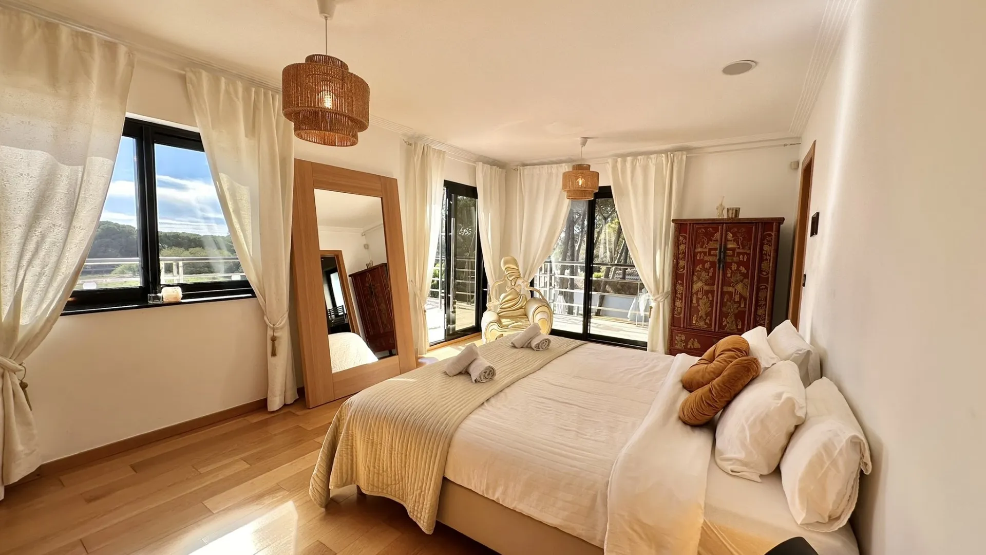 Villa con 7 dormitorios en venta en Artola