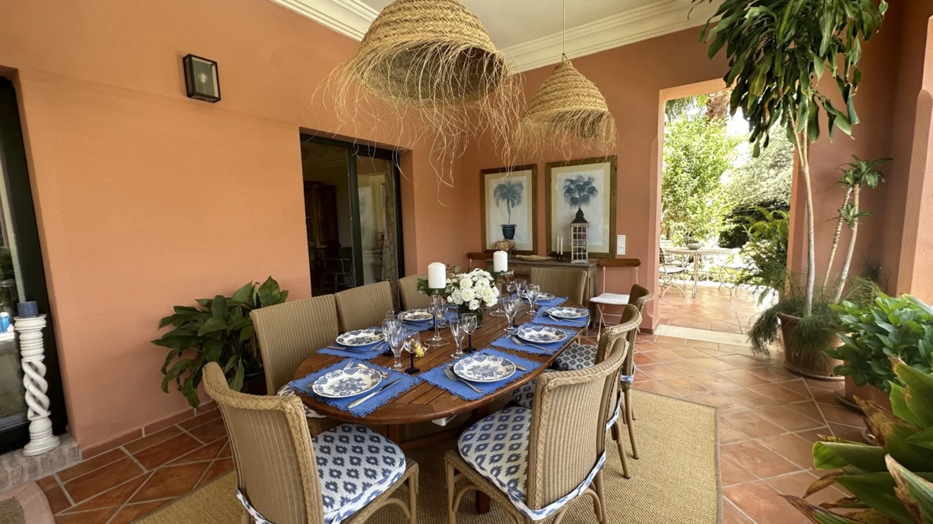 Altos de Puente Romano 5 bedrooms villa for sale