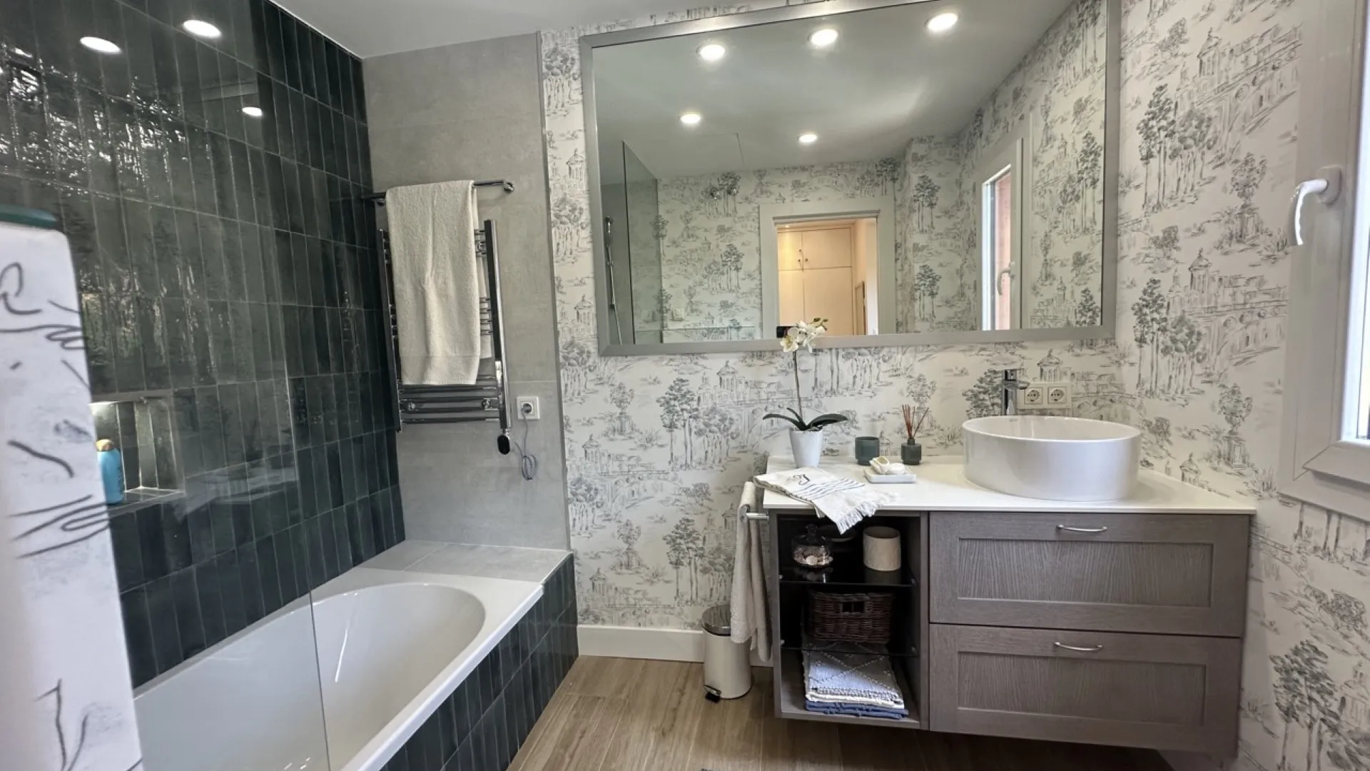 Altos de Puente Romano 5 bedrooms villa for sale