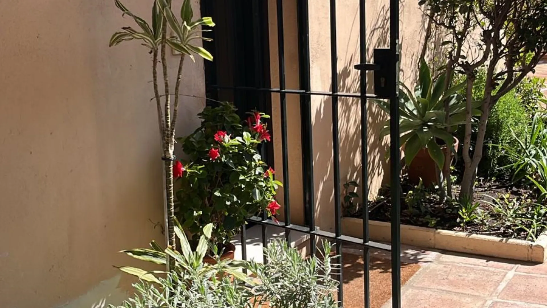 San Pedro Playa ground floor apartment for sale