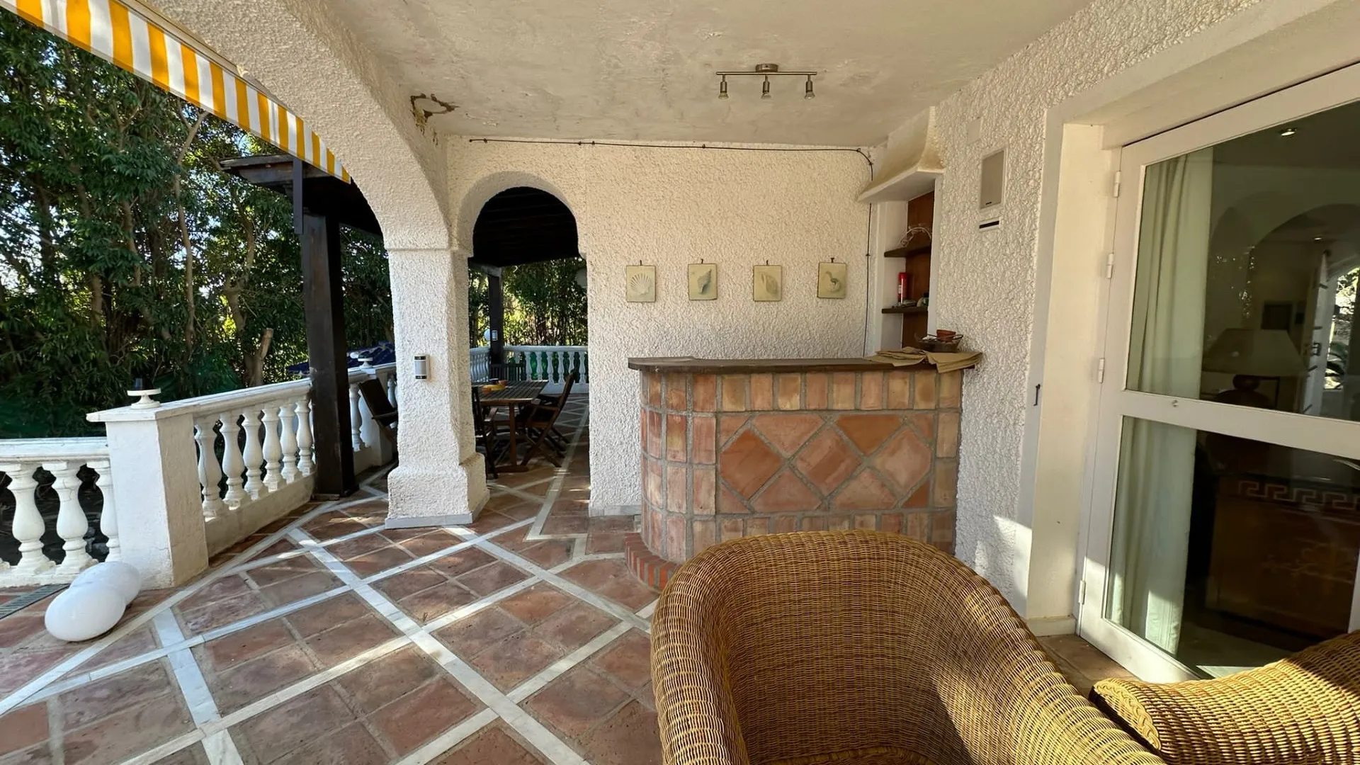 5 bedrooms villa in Marbesa for sale