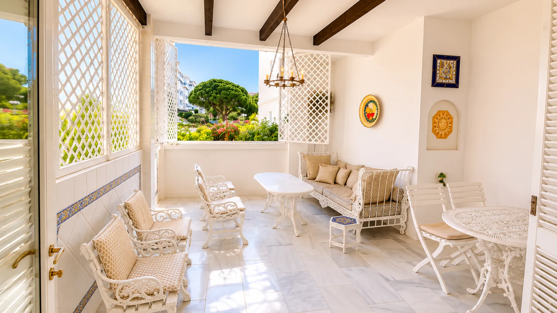 2 bedrooms ground floor apartment in Playas del Duque for sale