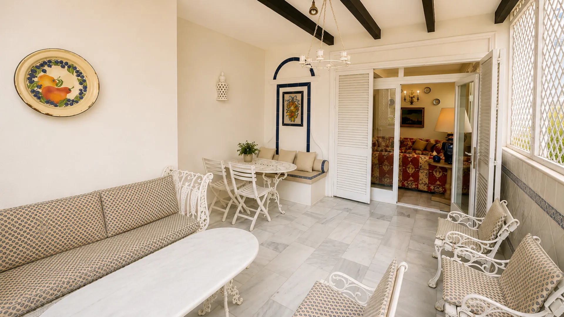 2 bedrooms ground floor apartment in Playas del Duque for sale