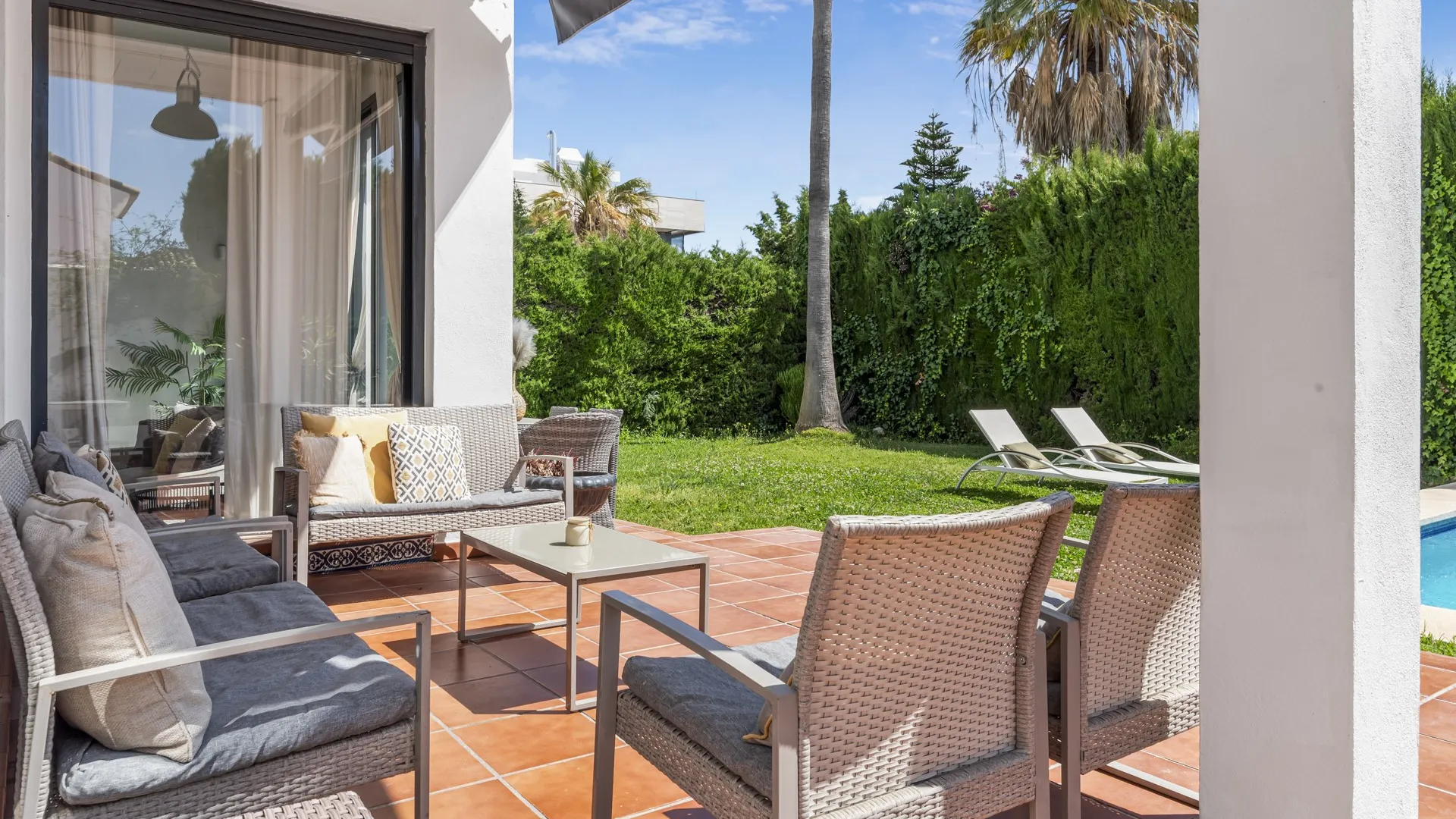 Villa in Nueva Andalucia for sale