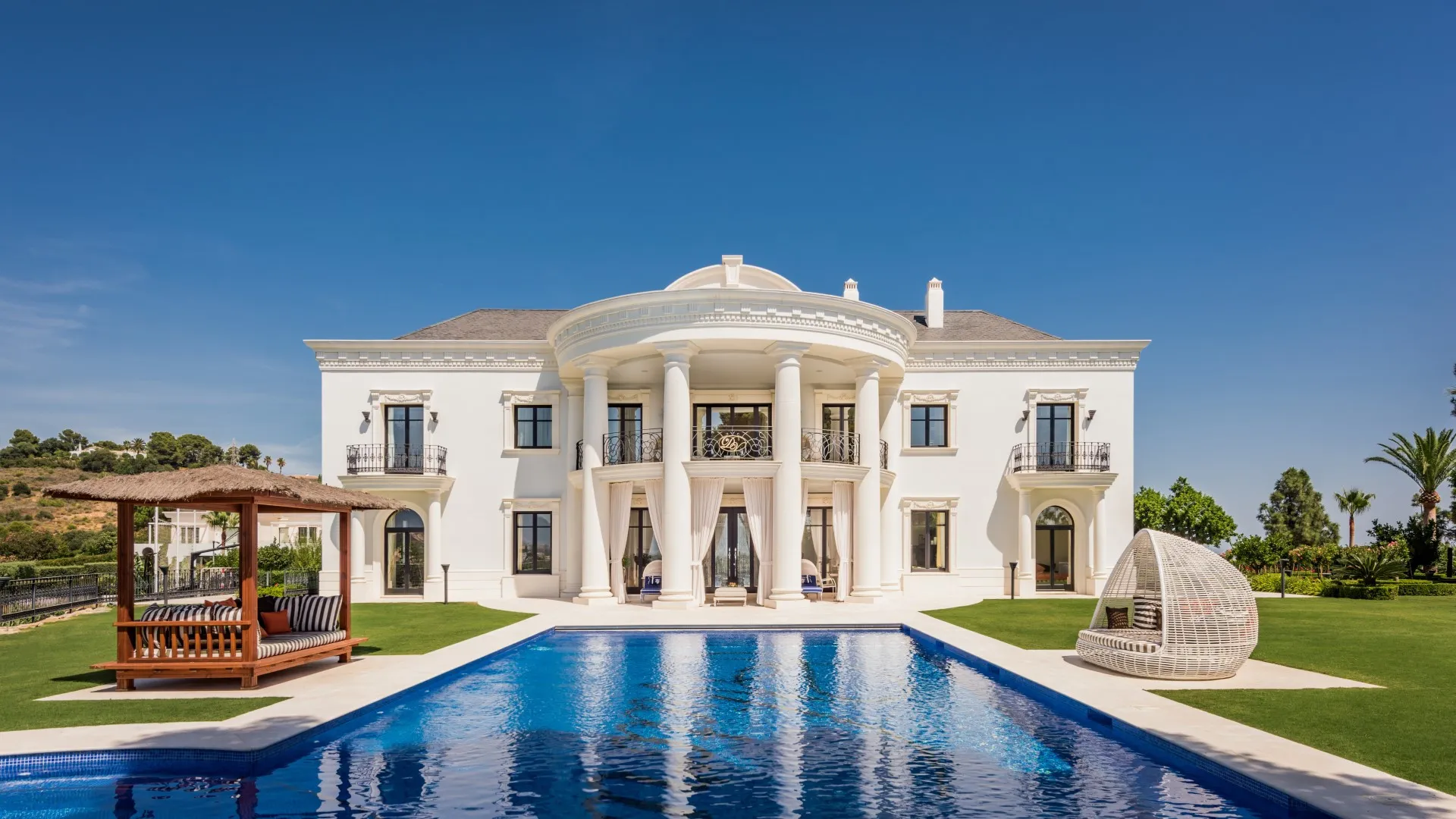 Hacienda las Chapas, villa en venta con 7 dormitorios