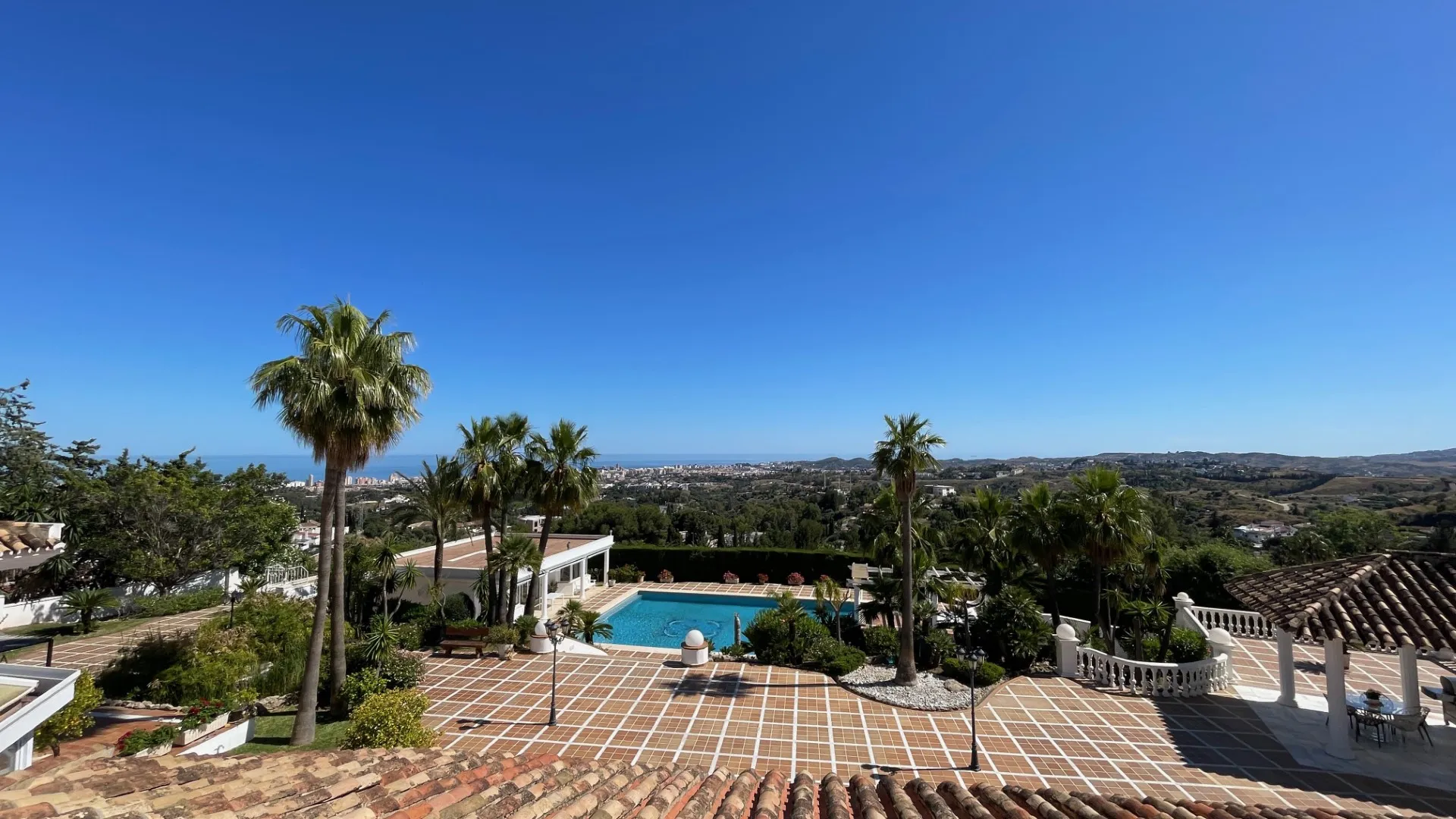 Comprar villa de 8 dormitorios en Mijas Pueblo
