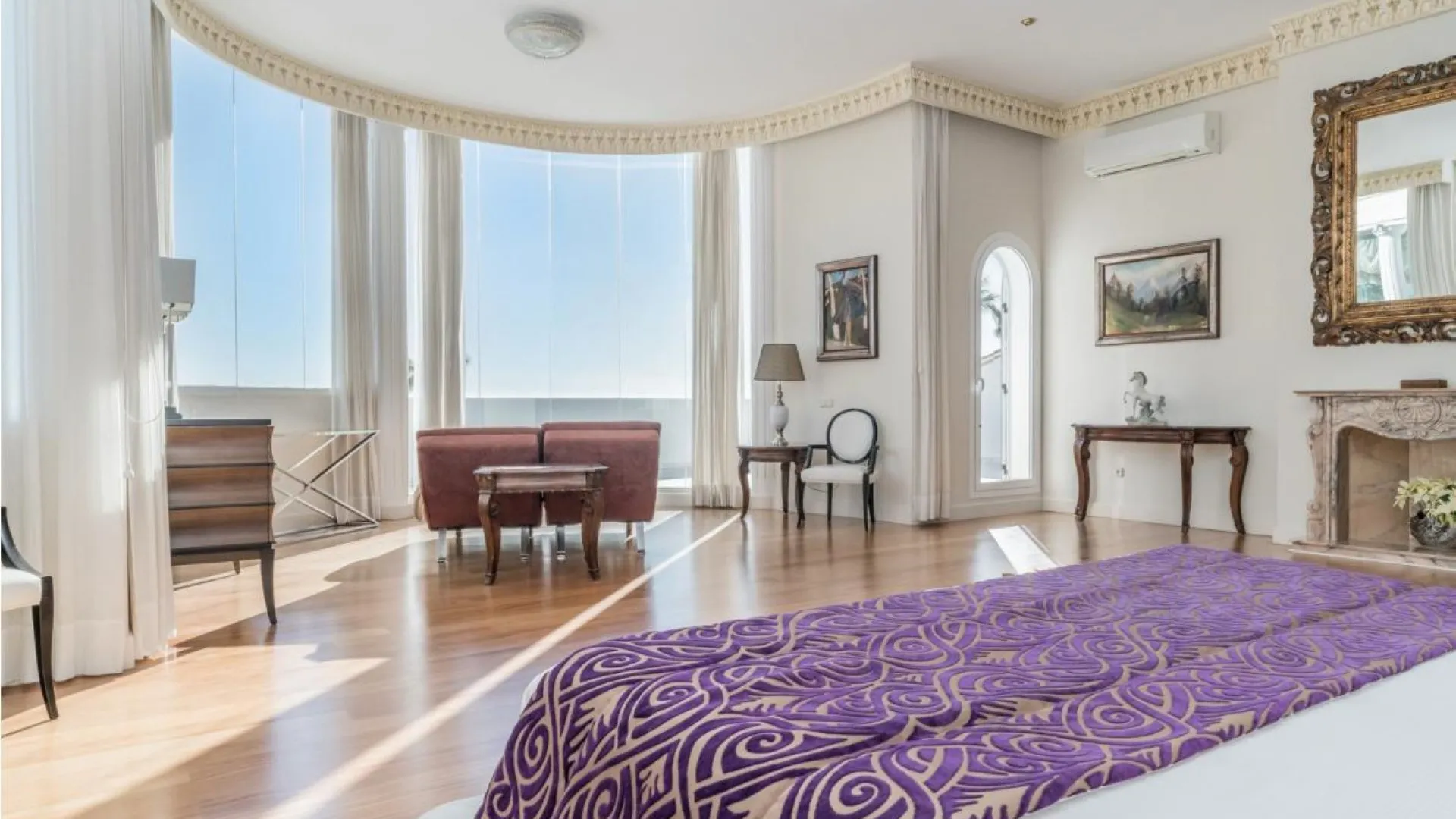 Comprar villa de 8 dormitorios en Mijas Pueblo