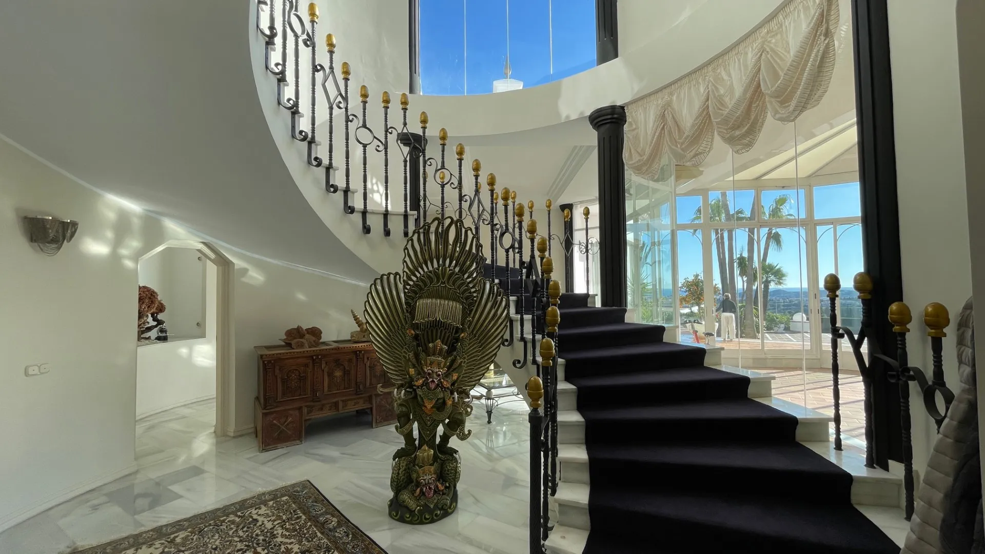Comprar villa de 8 dormitorios en Mijas Pueblo