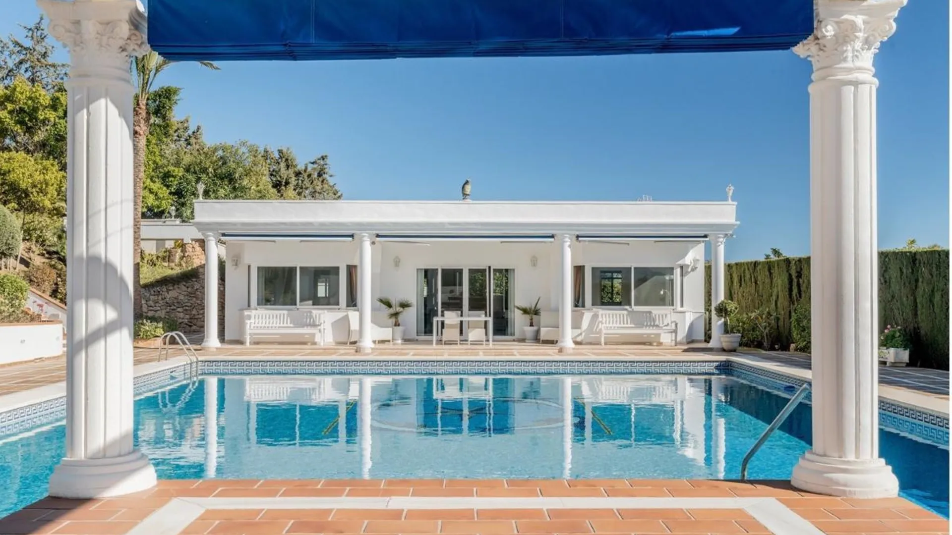 Comprar villa de 8 dormitorios en Mijas Pueblo