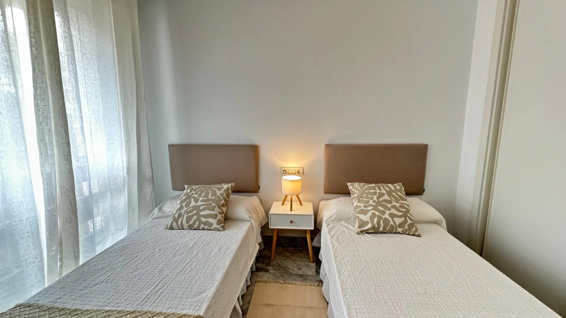 Se vende apartamento en Lorcrisur de 2 dormitorios