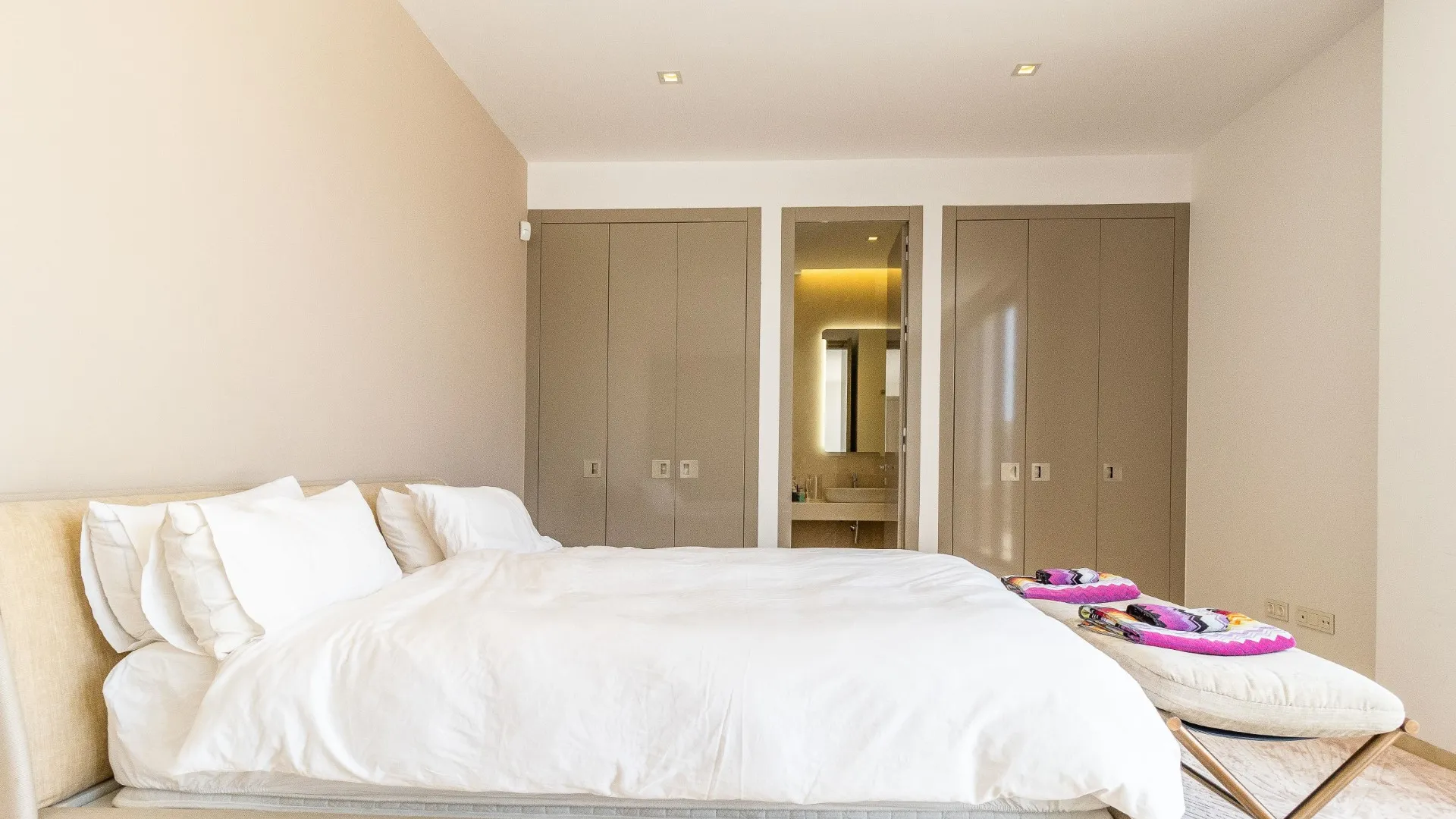 Villa en venta en Los Flamingos Golf con 6 dormitorios