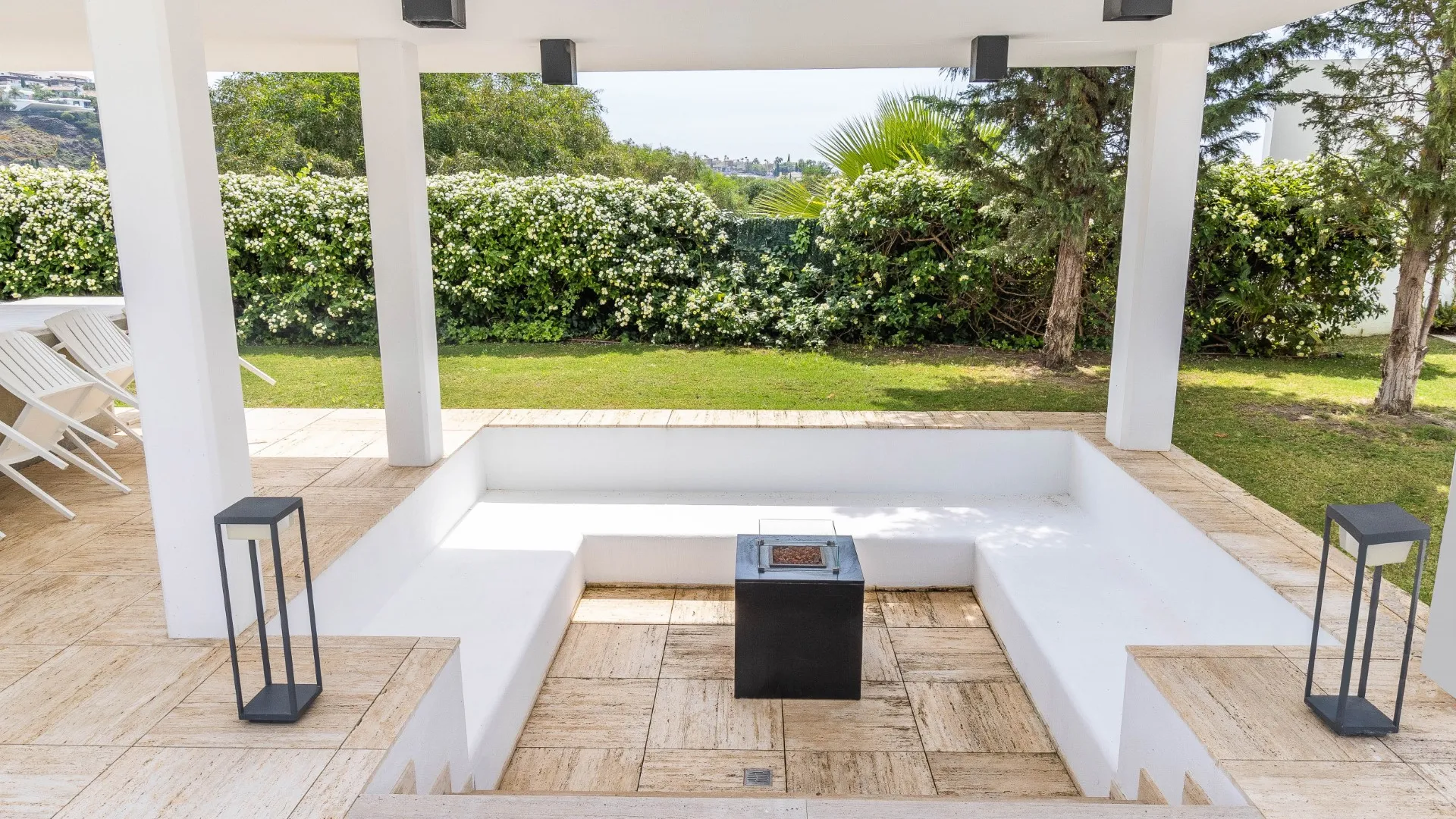 Villa en venta en Los Flamingos Golf con 6 dormitorios
