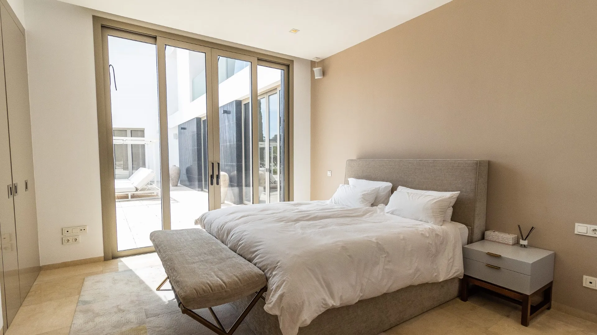 Villa en venta en Los Flamingos Golf con 6 dormitorios