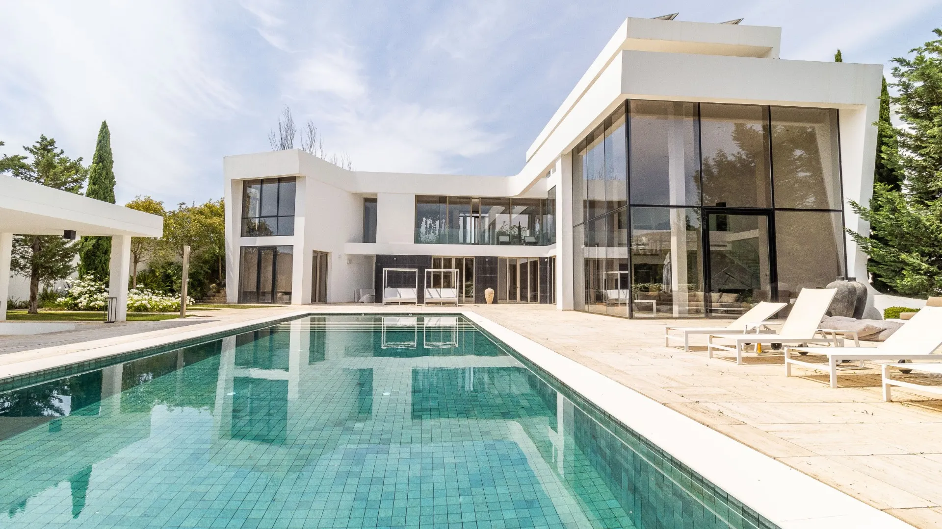 Villa en venta en Los Flamingos Golf con 6 dormitorios