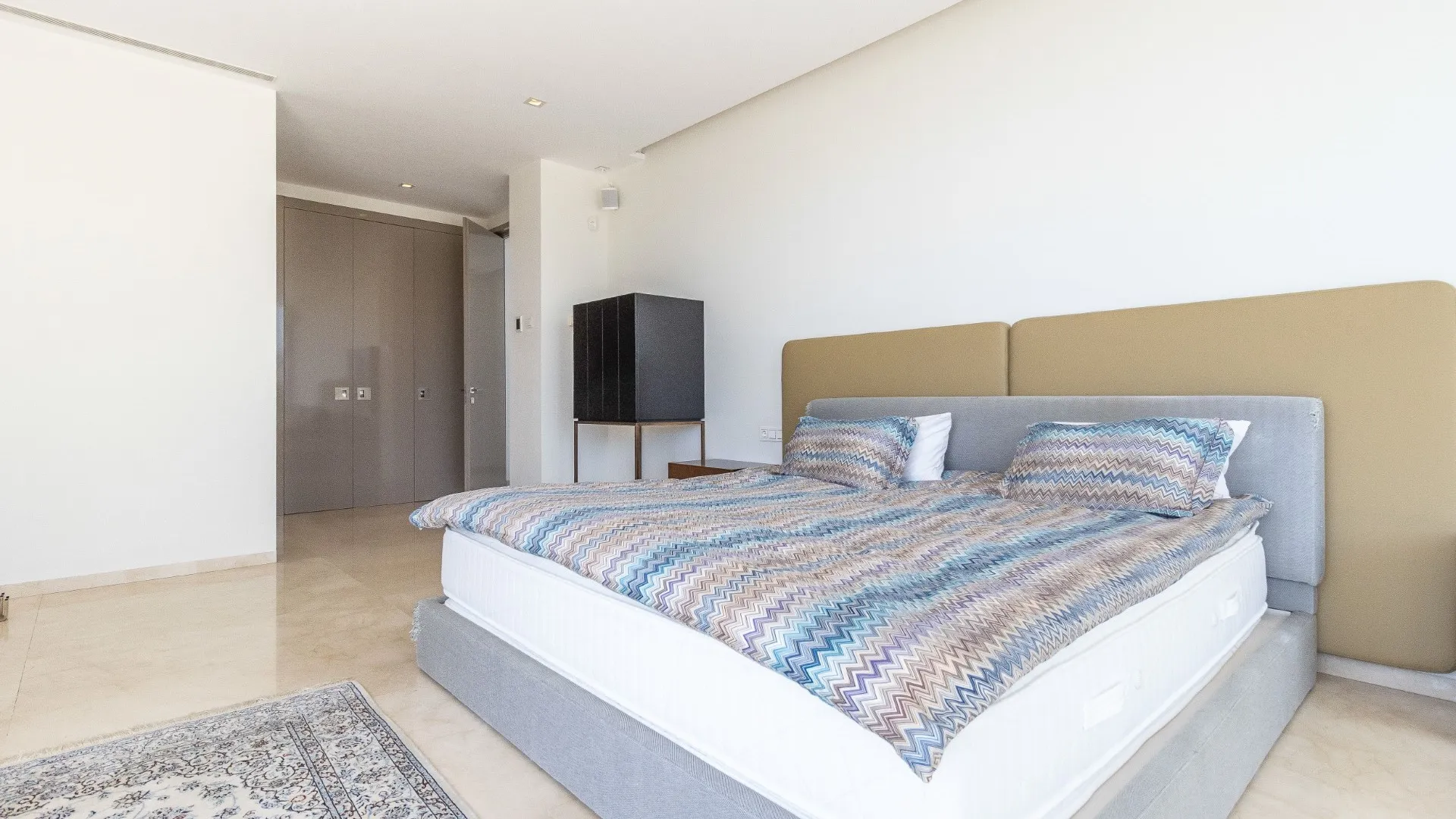 Villa en venta en Los Flamingos Golf con 6 dormitorios