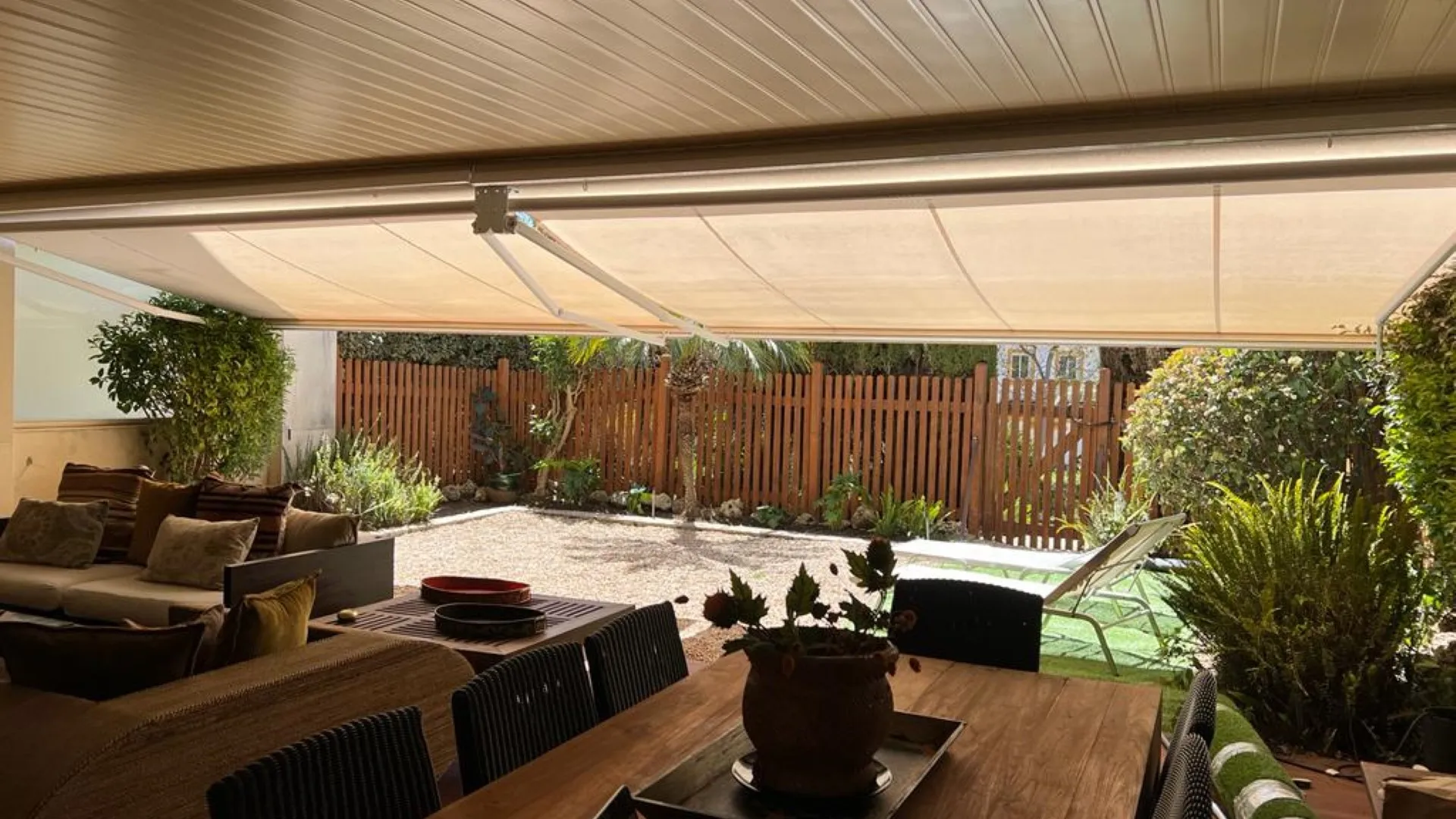 Se vende apartamento planta baja de 3 dormitorios en Marbella Golden Mile