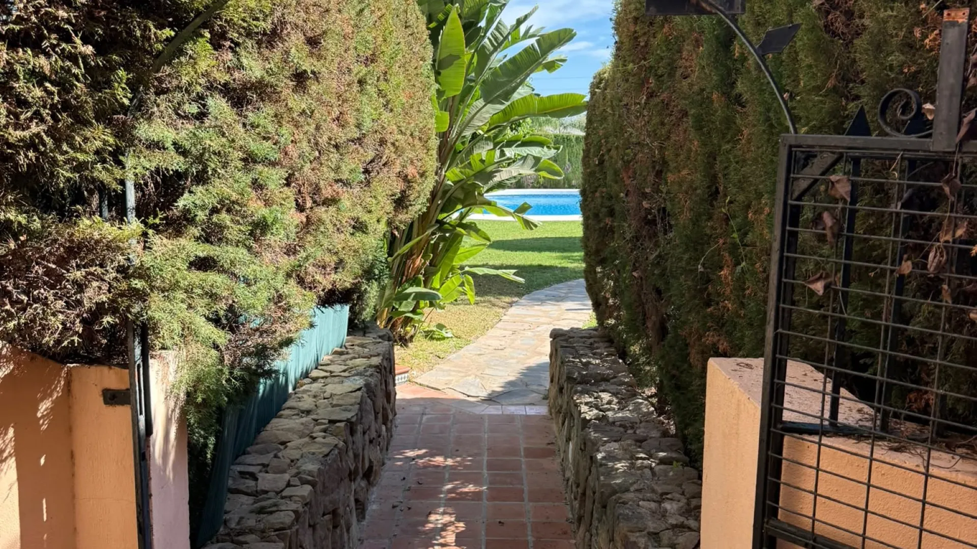 For sale Bel Air 3 bedrooms penthouse