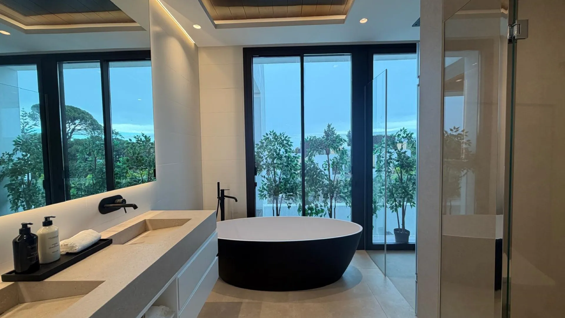 Buy La Fuente 4 bedrooms villa