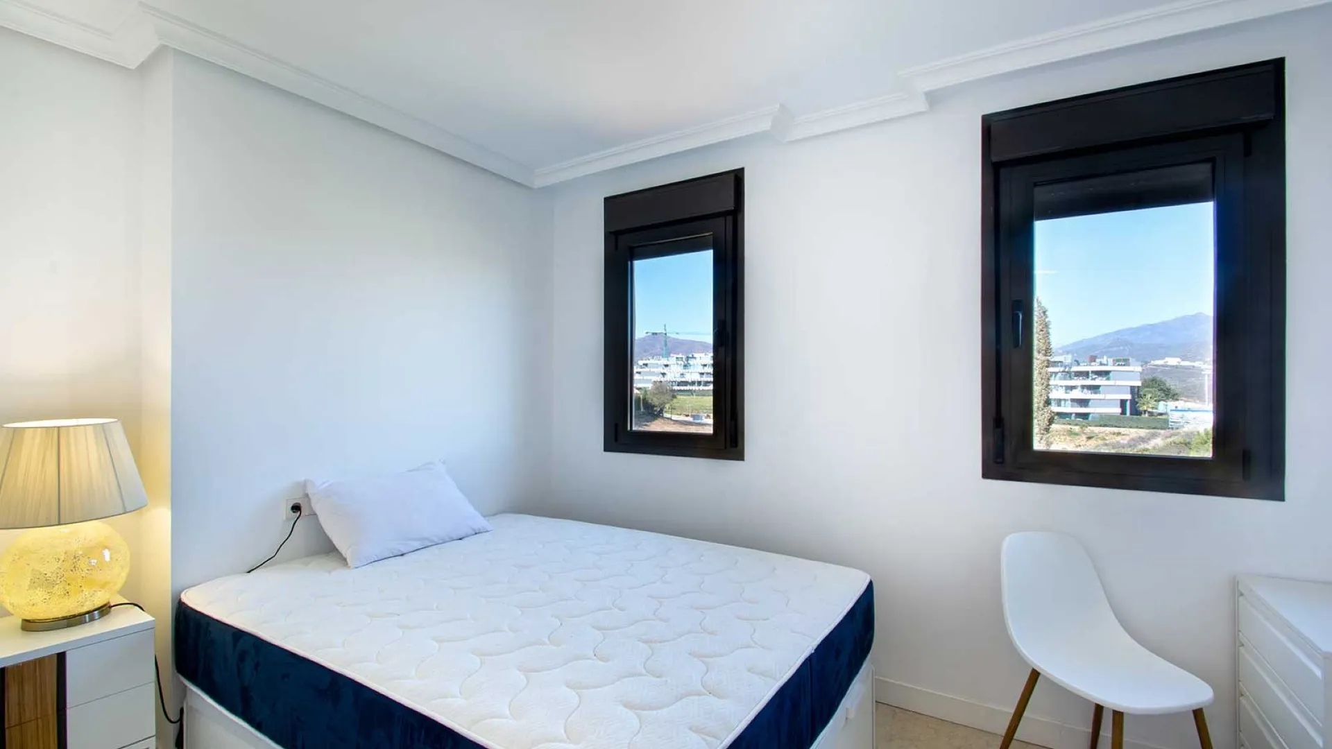Selwo, atico duplex de 2 dormitorios en venta