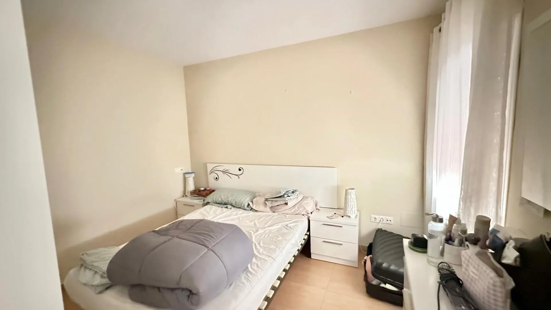 Buy town house with 8 bedrooms in Marbella Centro