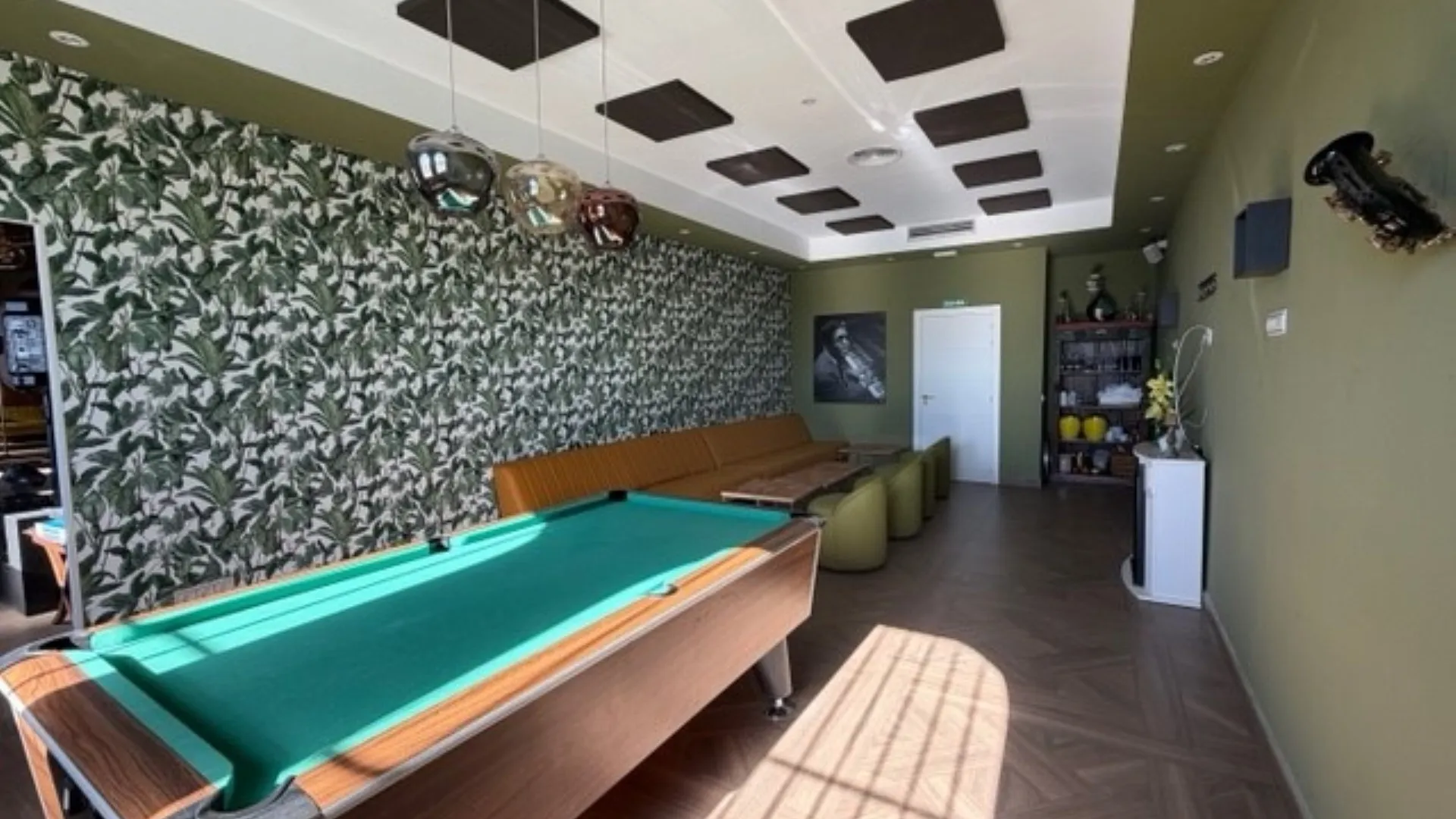 Benavista bar for sale