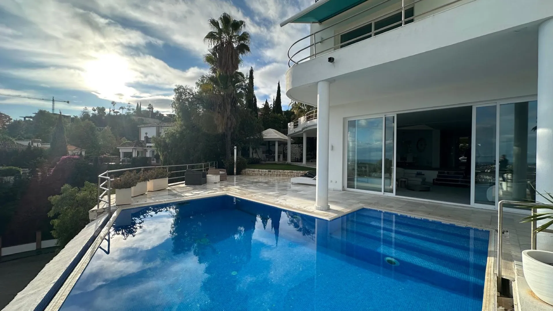 Comprar villa en El Herrojo