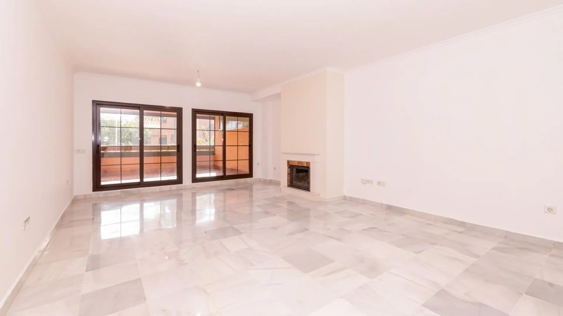 Apartamento con 4 dormitorios en venta en Hacienda del Sol