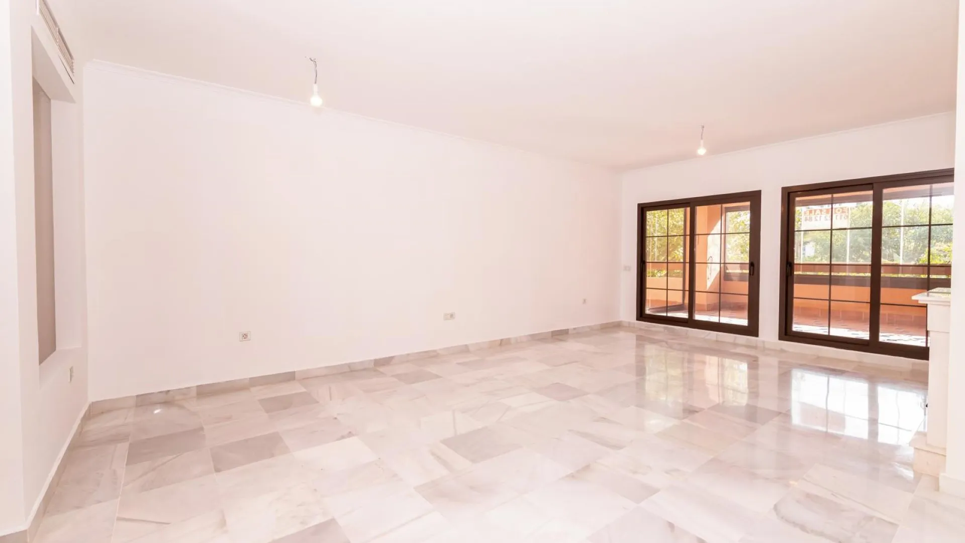 Apartamento con 4 dormitorios en venta en Hacienda del Sol
