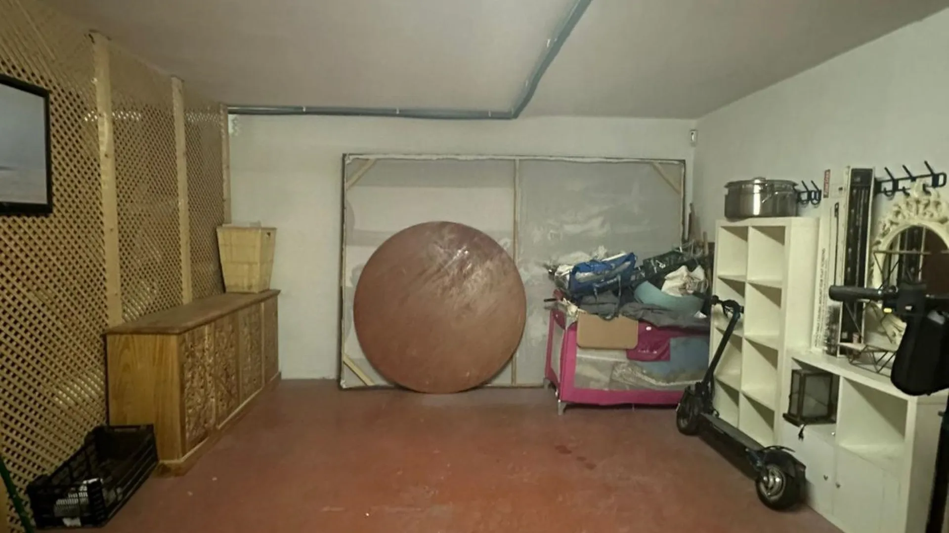 For sale town house with 4 bedrooms in Valdeolletas
