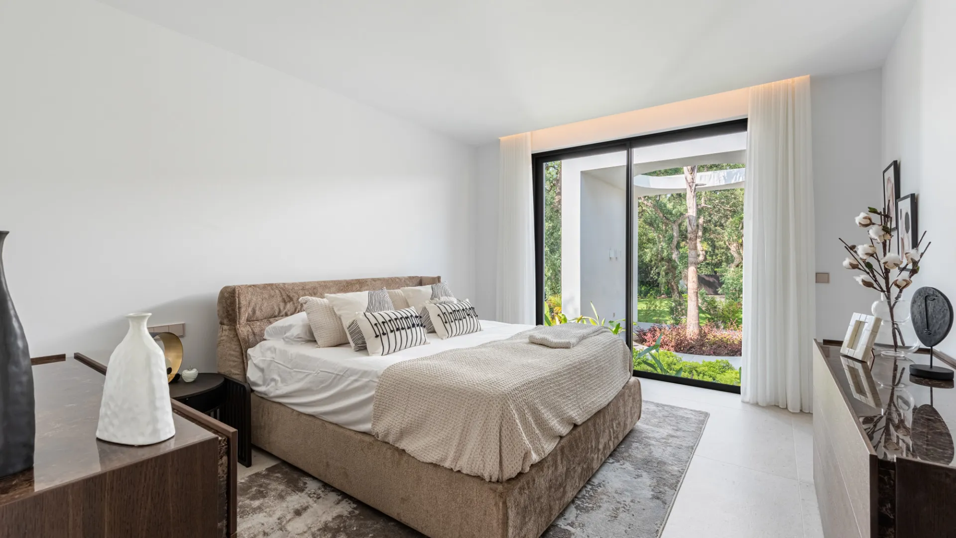 Valderrama Golf villa for sale