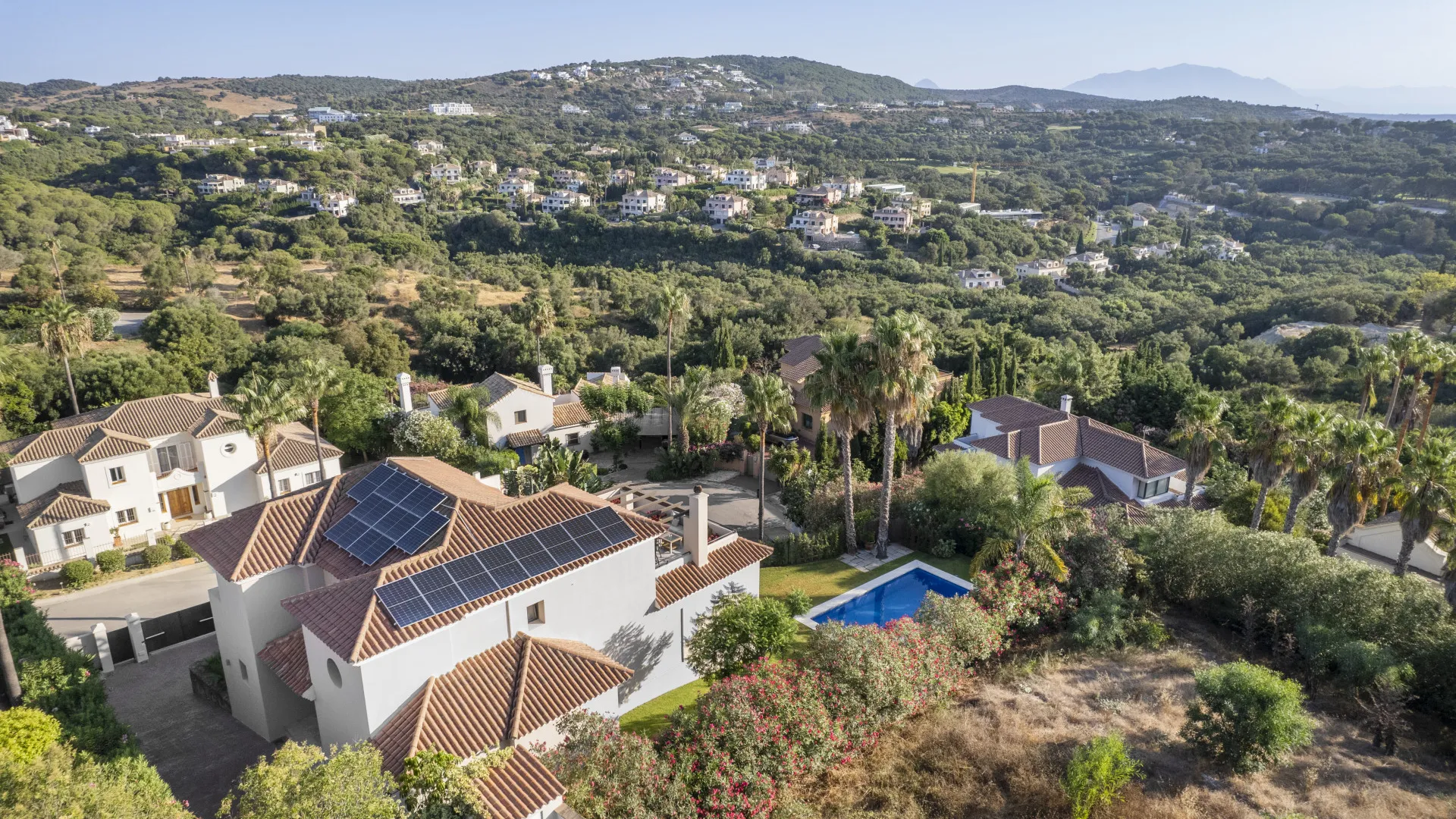 Villa for sale in Zona F with 4 bedrooms