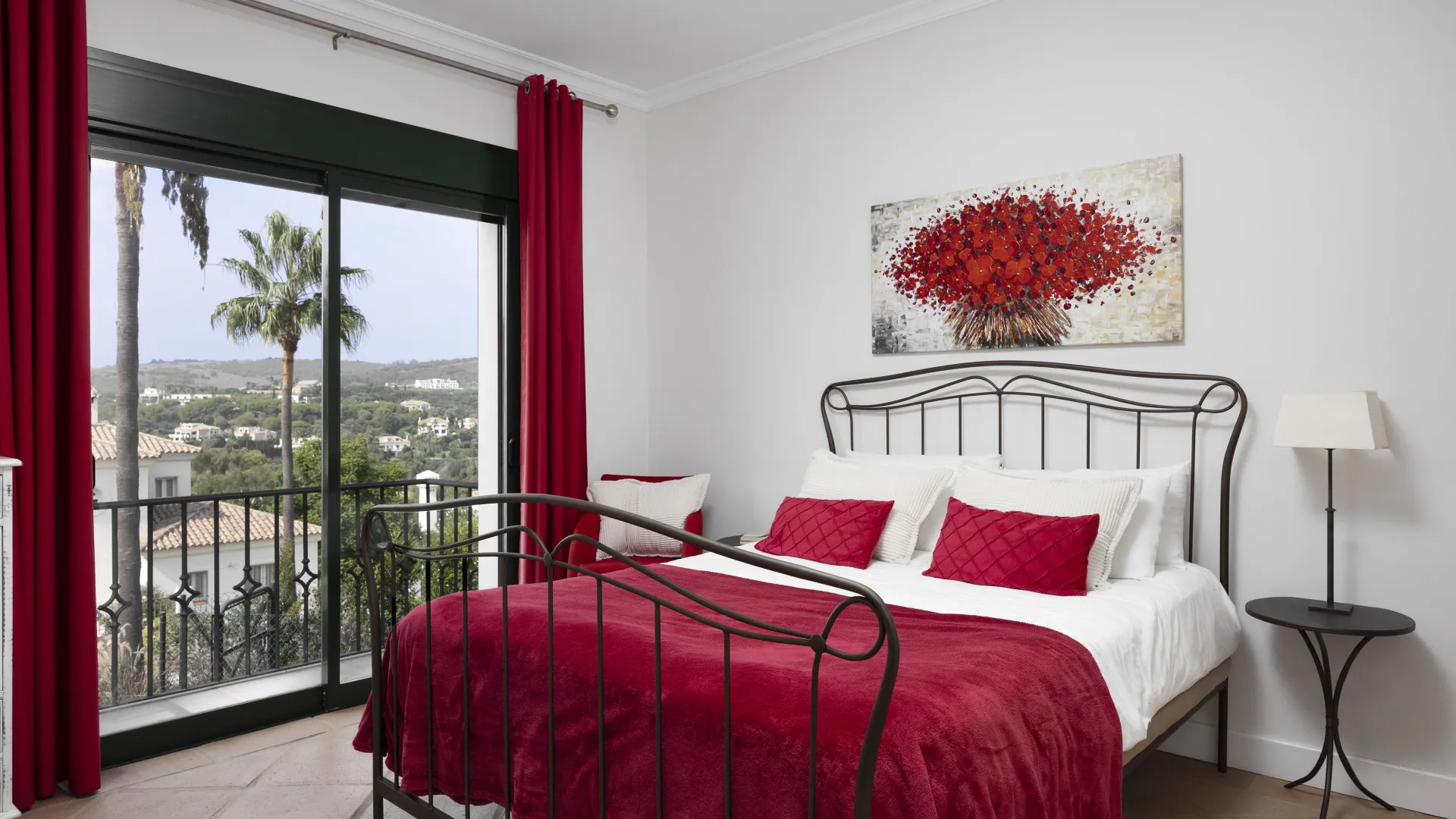 Villa for sale in Zona F with 4 bedrooms