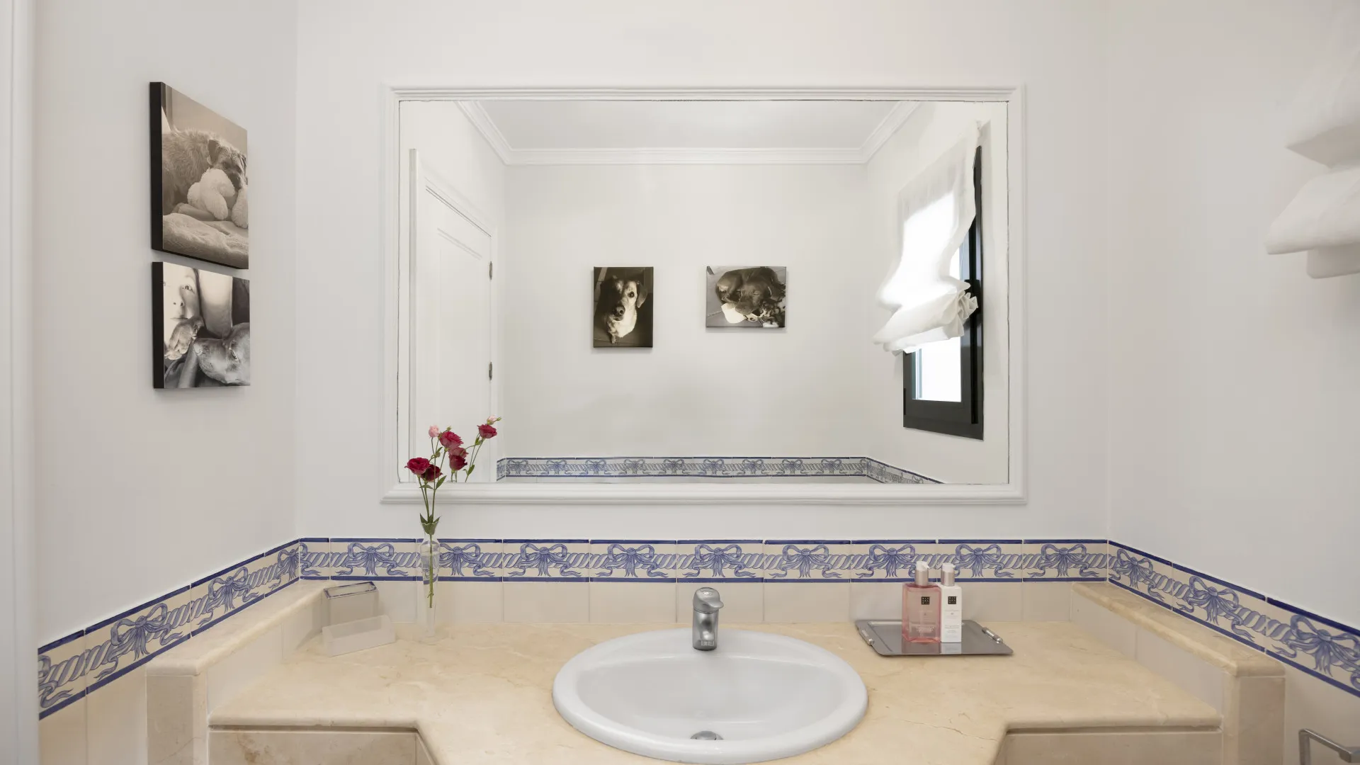 Villa for sale in Zona F with 4 bedrooms
