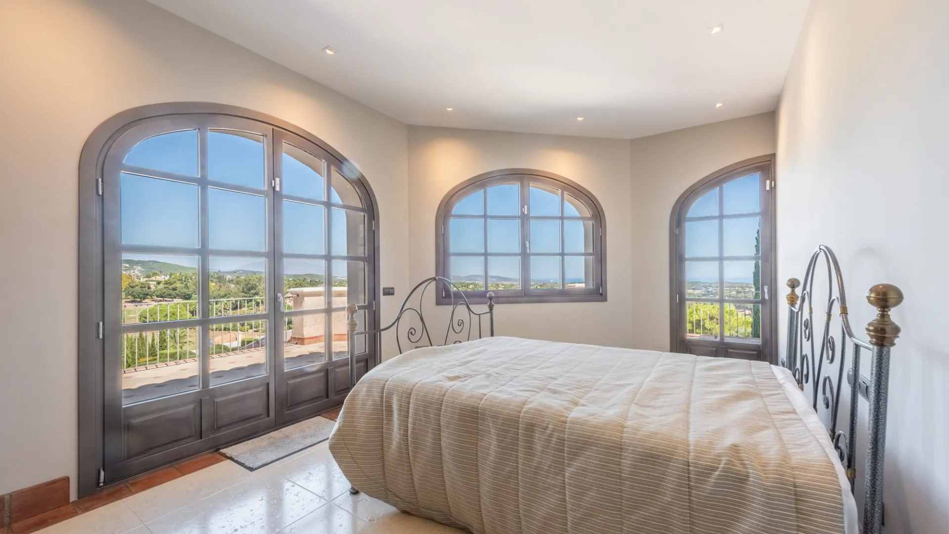 Villa in Almenara for sale