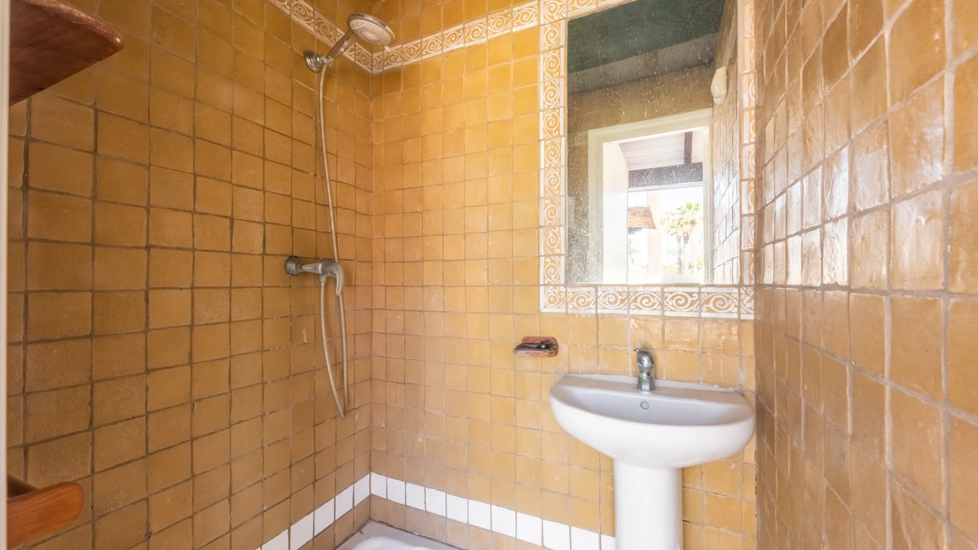 Se vende villa en Sotogrande Costa Central con 5 dormitorios