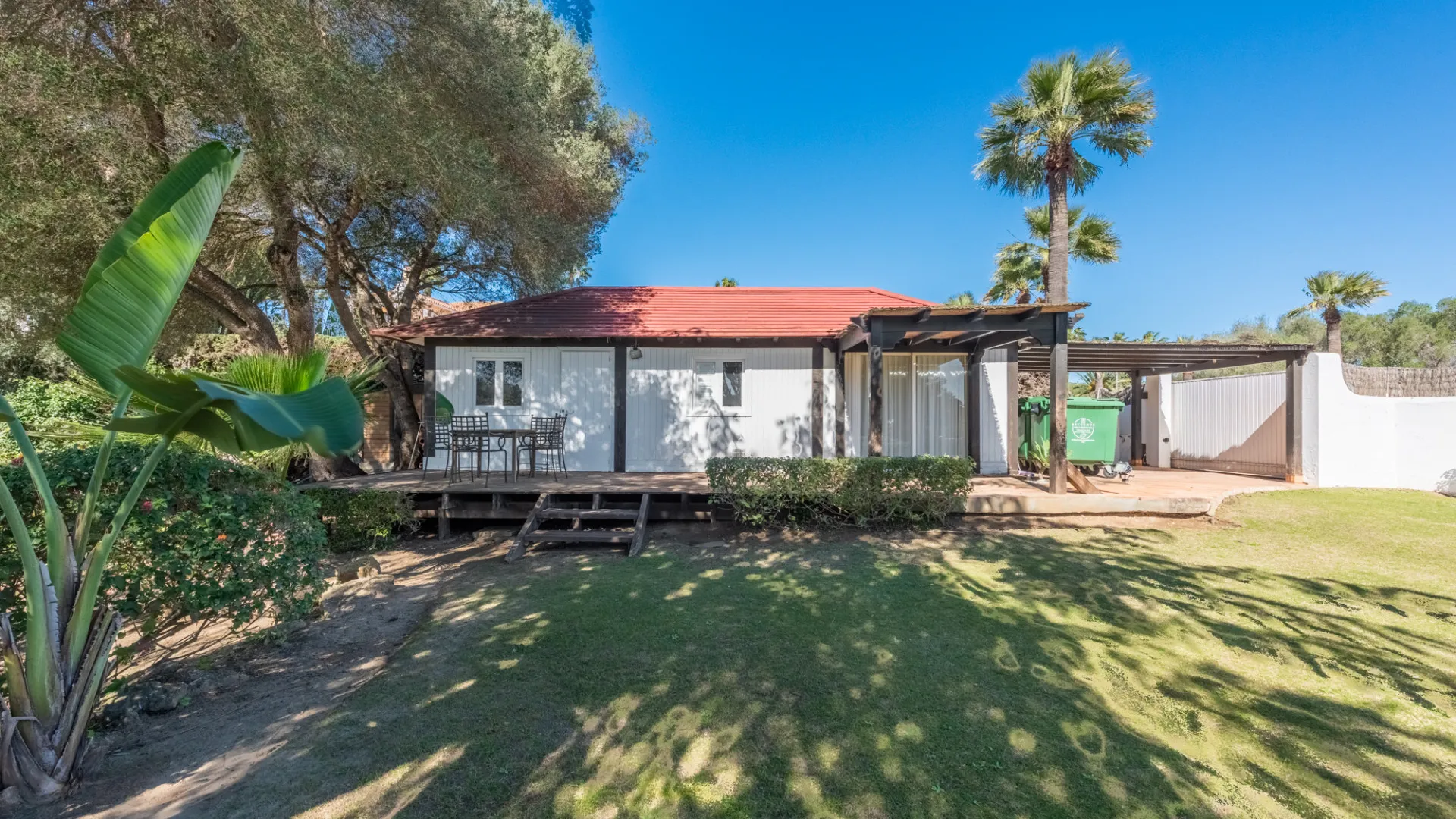Se vende villa en Sotogrande Costa Central con 5 dormitorios