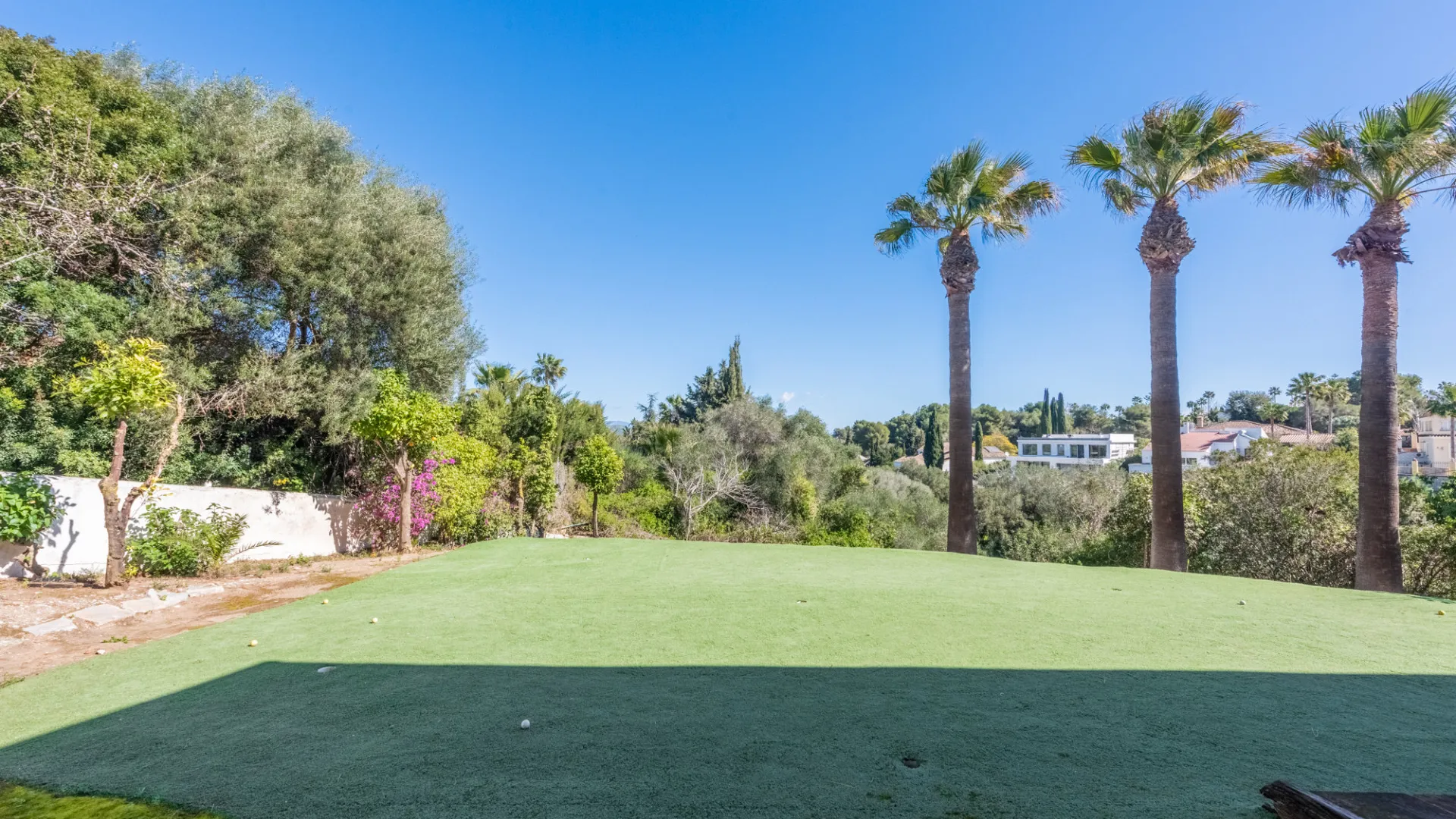 Se vende villa en Sotogrande Costa Central con 5 dormitorios
