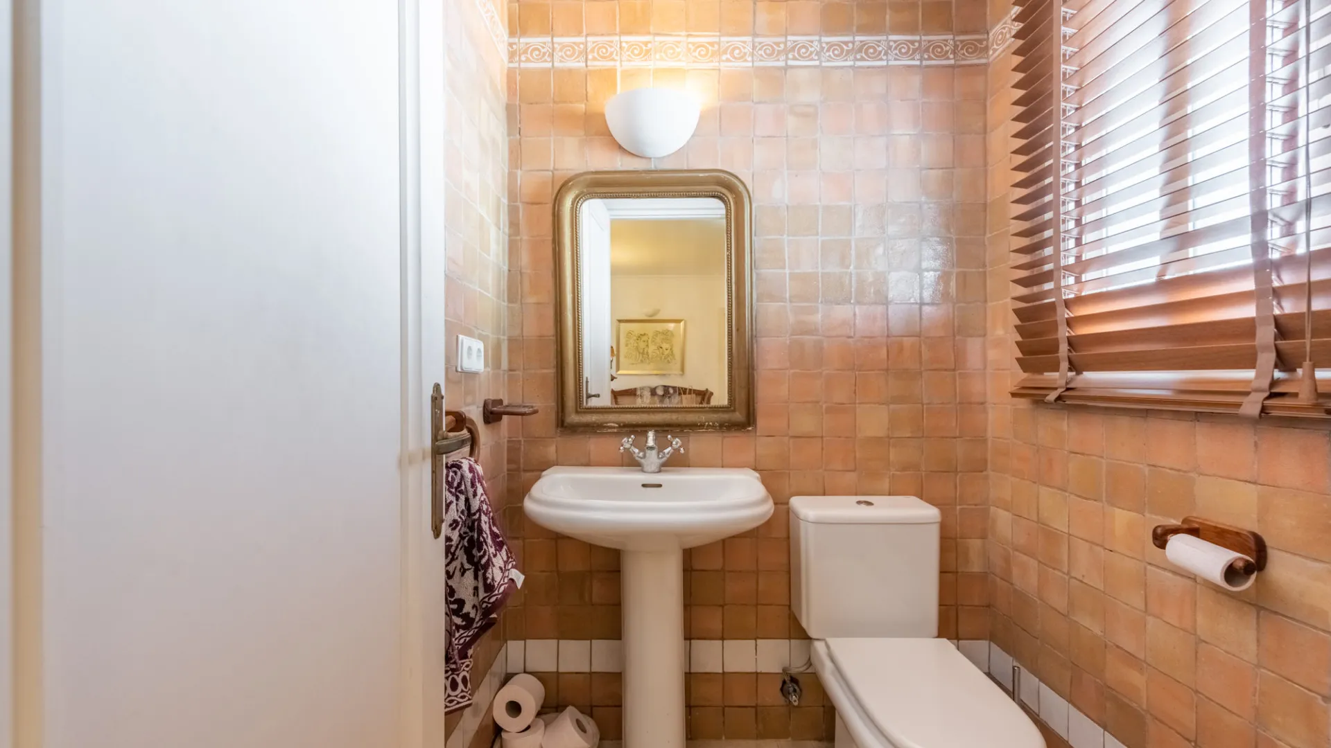 Se vende villa en Sotogrande Costa Central con 5 dormitorios