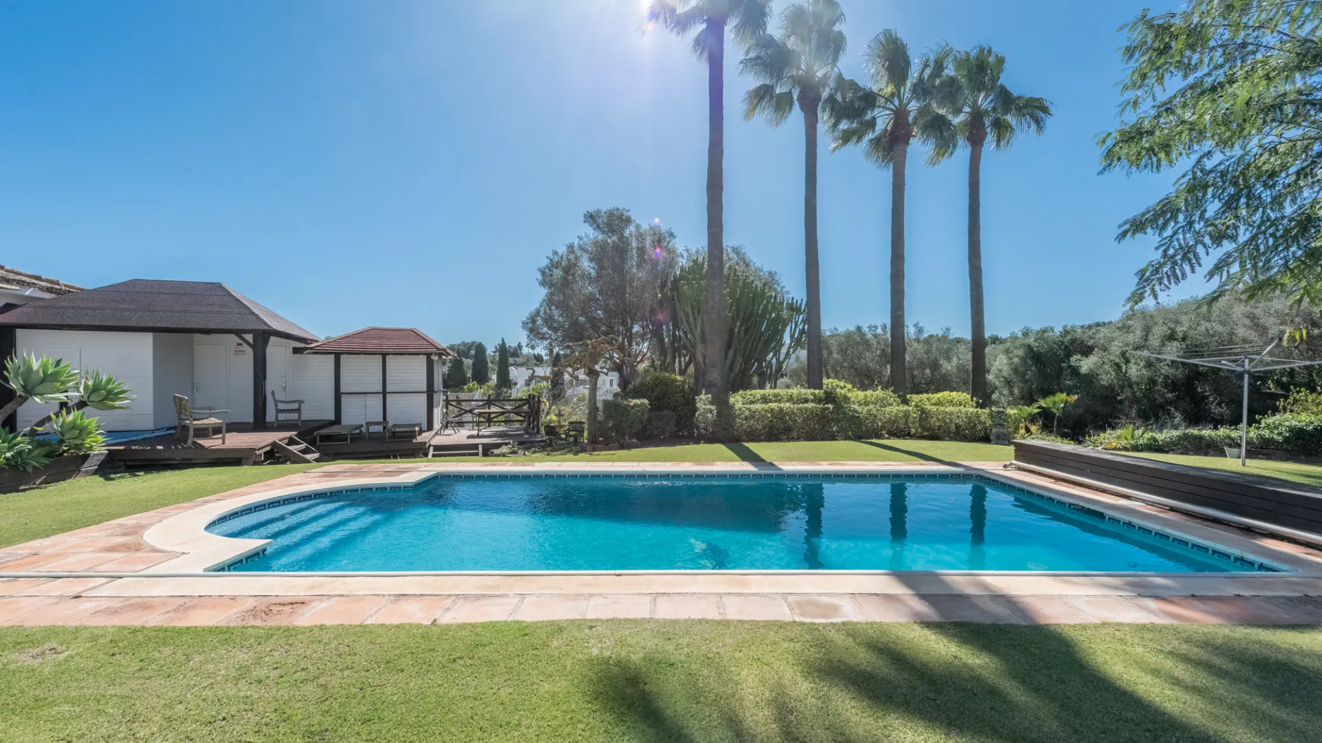 Se vende villa en Sotogrande Costa Central con 5 dormitorios