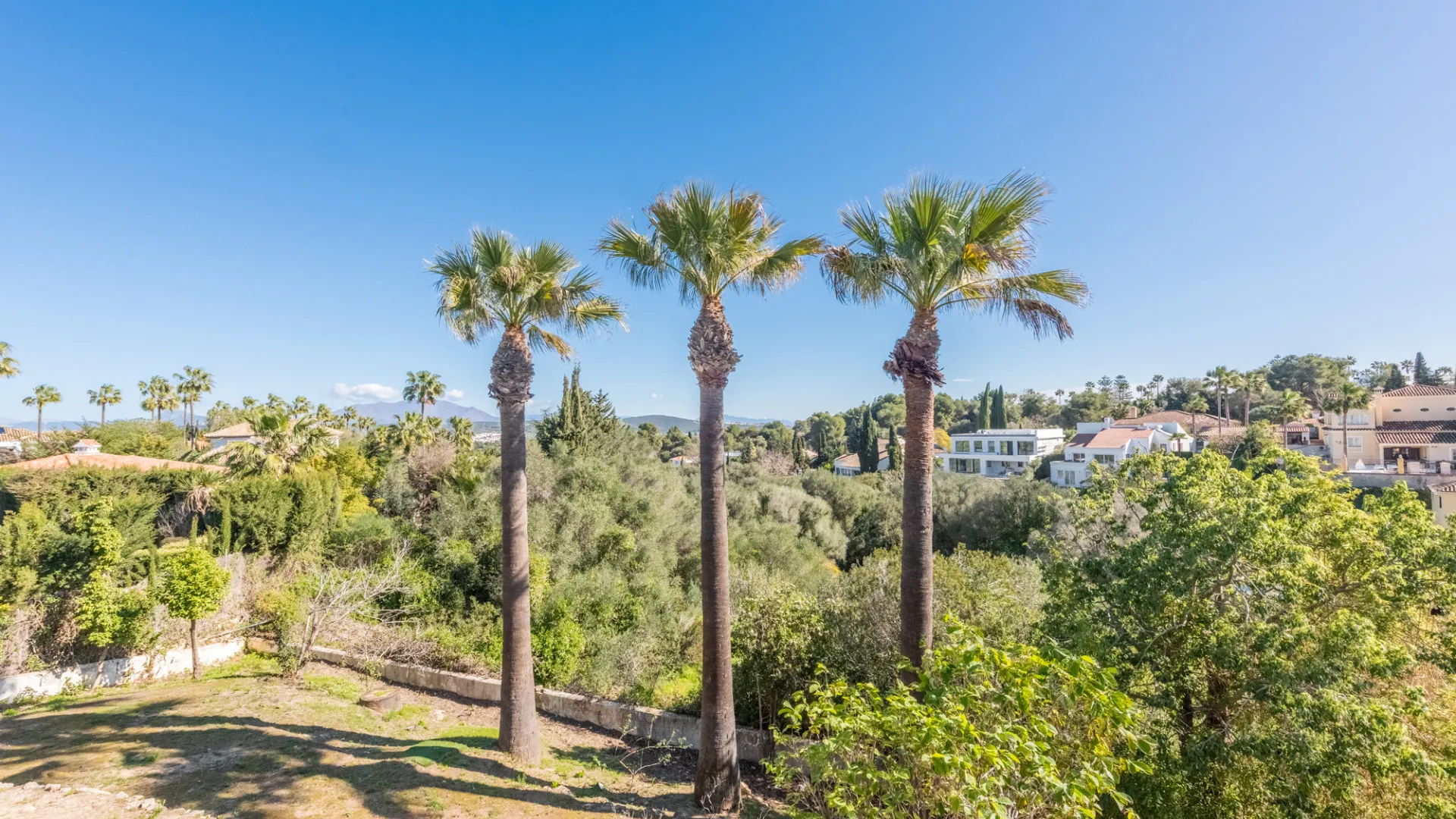 Se vende villa en Sotogrande Costa Central con 5 dormitorios