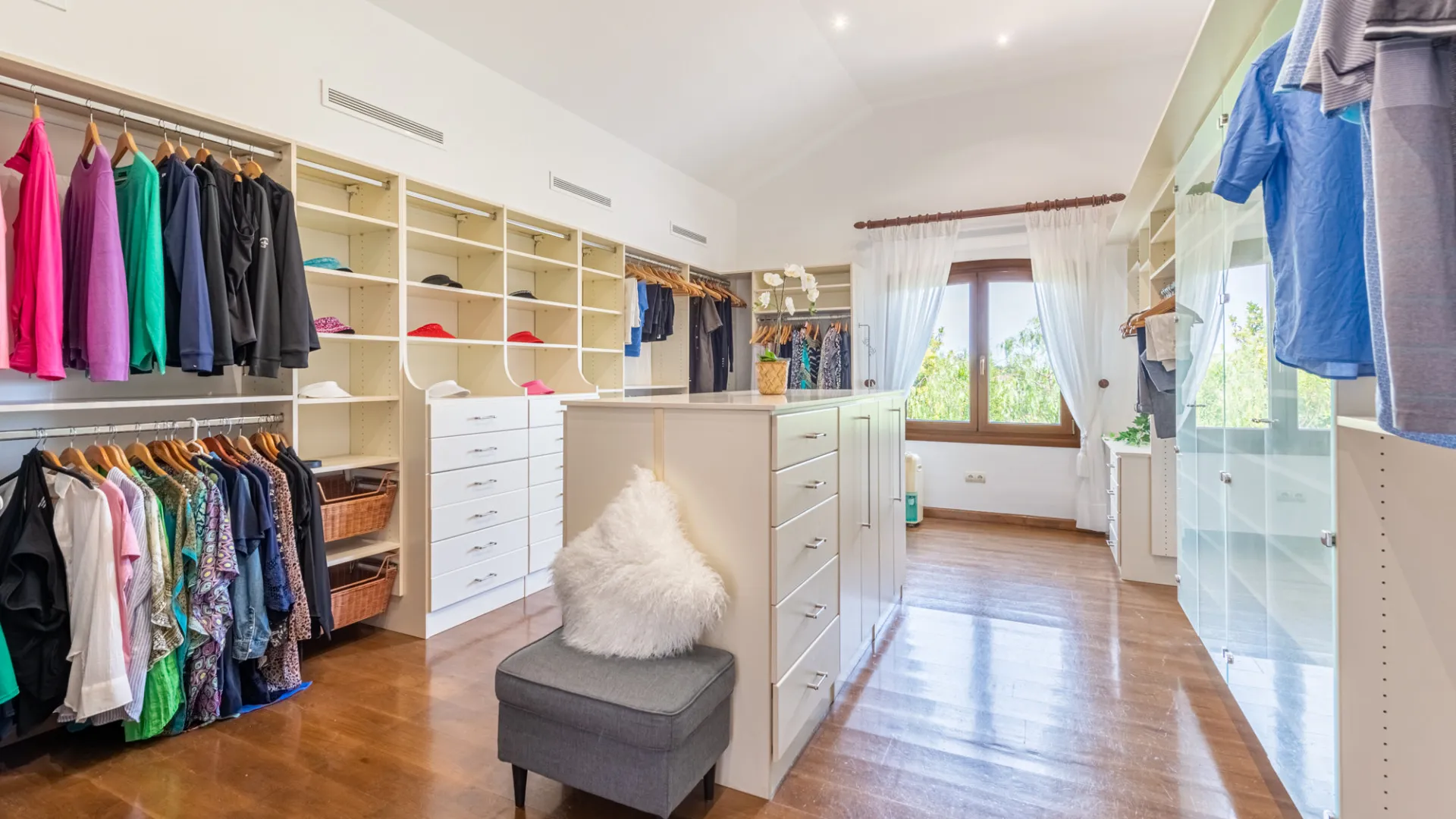 Se vende villa en Zona F
