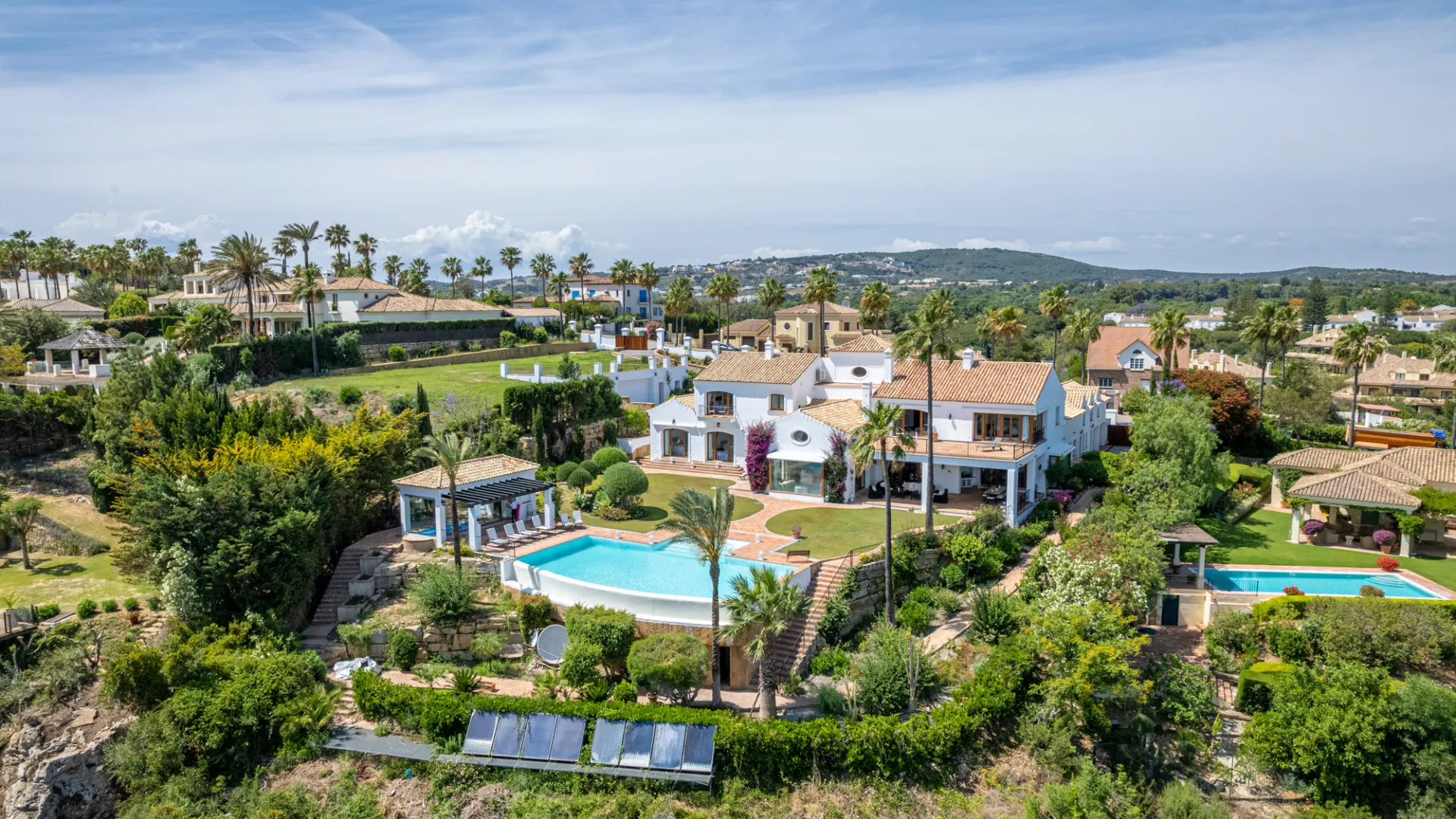 Se vende villa en Zona F