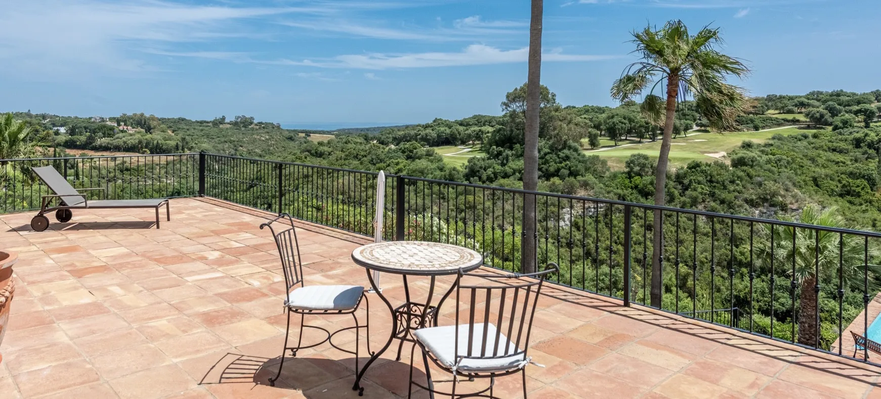 Se vende villa en Zona F